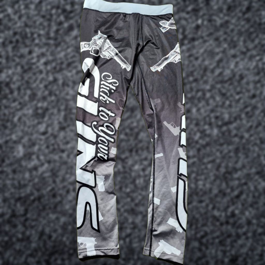 Vintage Xlusion Womens XL Pants Activewear All Over Print Ombré 2A Black Stretch Athletic Inseam 27 in Regular Fit Compression Size 40" / US 18 - 1 Thumbnail
