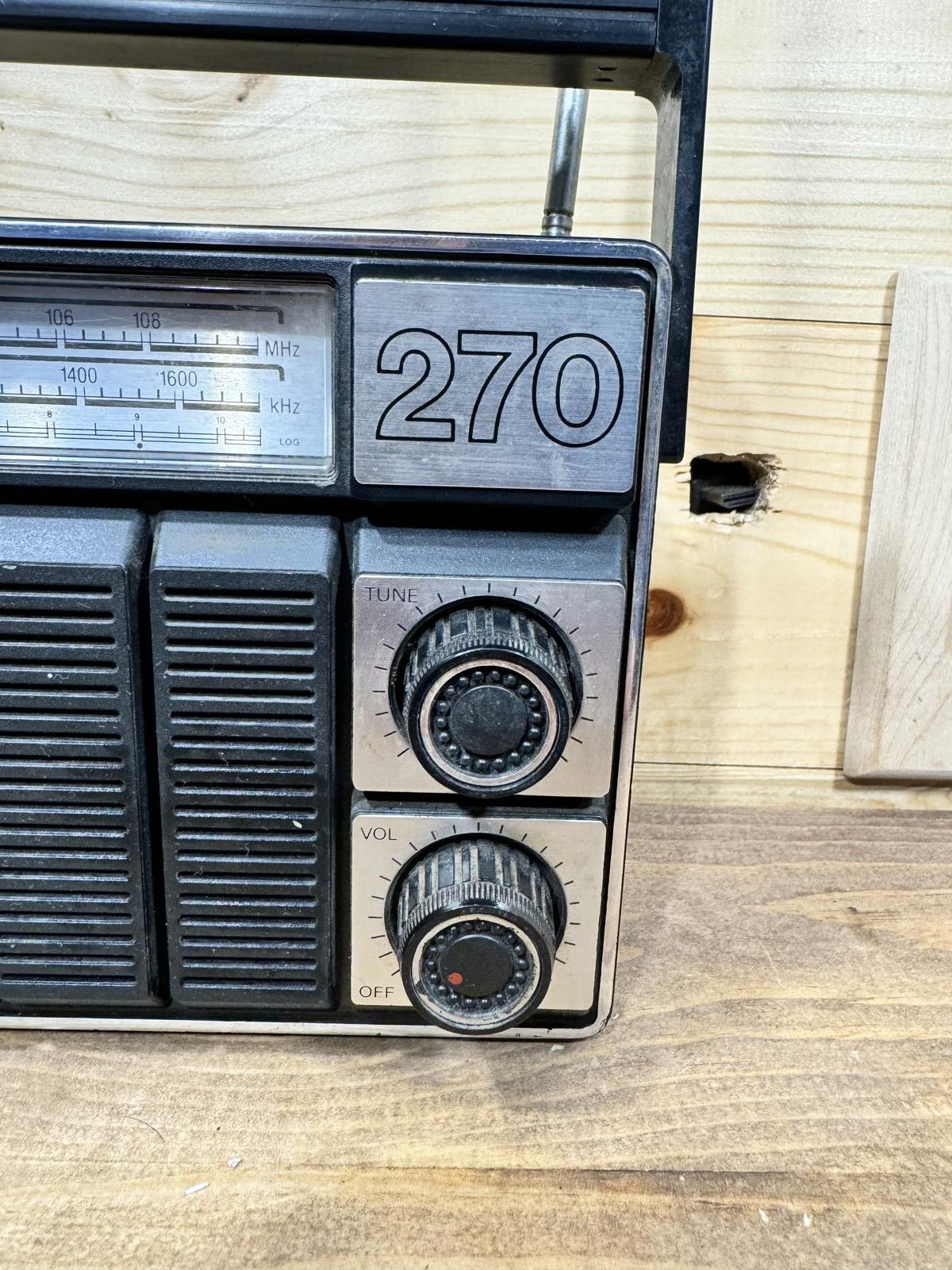Designer Magnavox 270 Vintage AM/FM Radio Black Retro Works Battery Size ONE SIZE - 4 Thumbnail