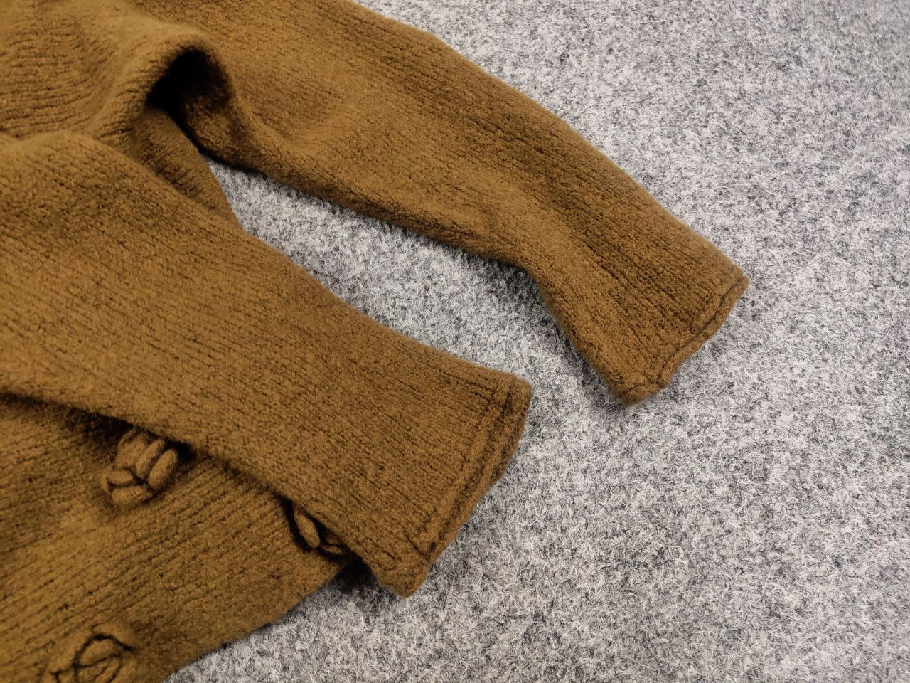 Japanese Brand Grizas Design Light Wool Blend Fowers yellow tint Sweater Size XS / US 0-2 / IT 36-38 - 12 Thumbnail