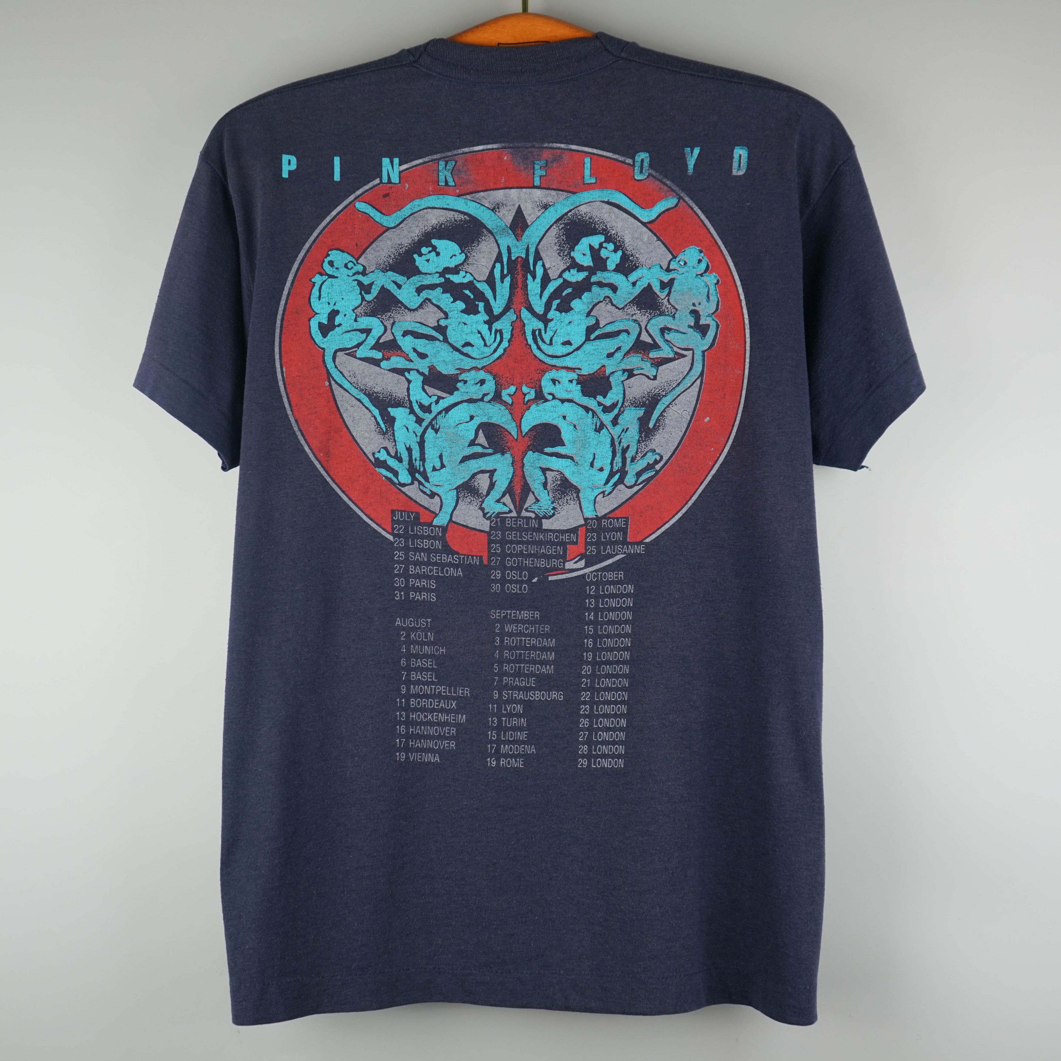 Band Tees Vintage 1994 Pink Floyd Concert T-Shirt Size US L / EU 52-54 / 3 - 5 Thumbnail