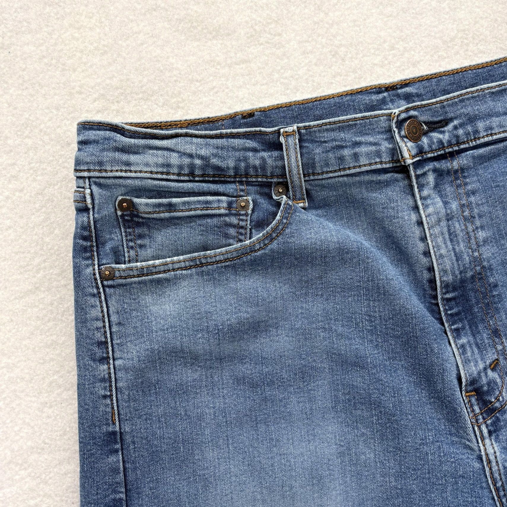 Levi's Levi's 506 Jeans Mens W38 L32 Blue Straight Stretch Denim Medium Wash Casual Size US 38 / EU 54 - 3 Thumbnail