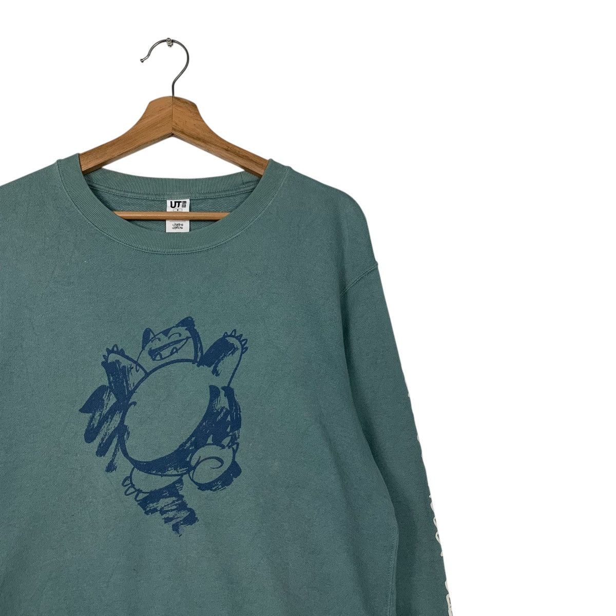 Pokemon × Uniqlo POKEMON x JAMES JARVIS Snorlax Sweatshirt #2634-C118 Size US M / EU 48-50 / 2 - 5 Thumbnail