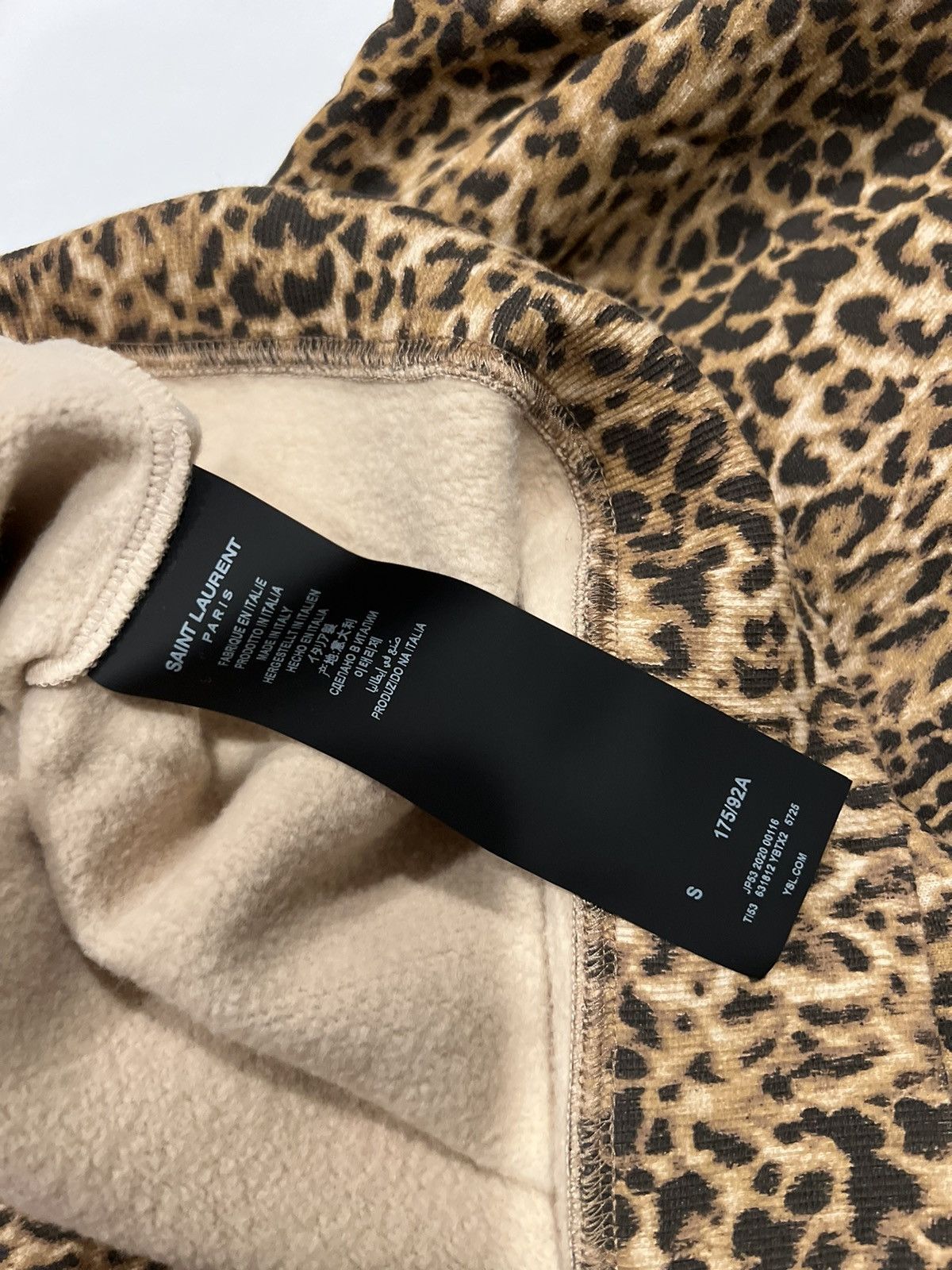 Saint Laurent Paris Saint Laurent men’s leopard print hoodie. S. $1090 Size US S / EU 44-46 / 1 - 9 Thumbnail