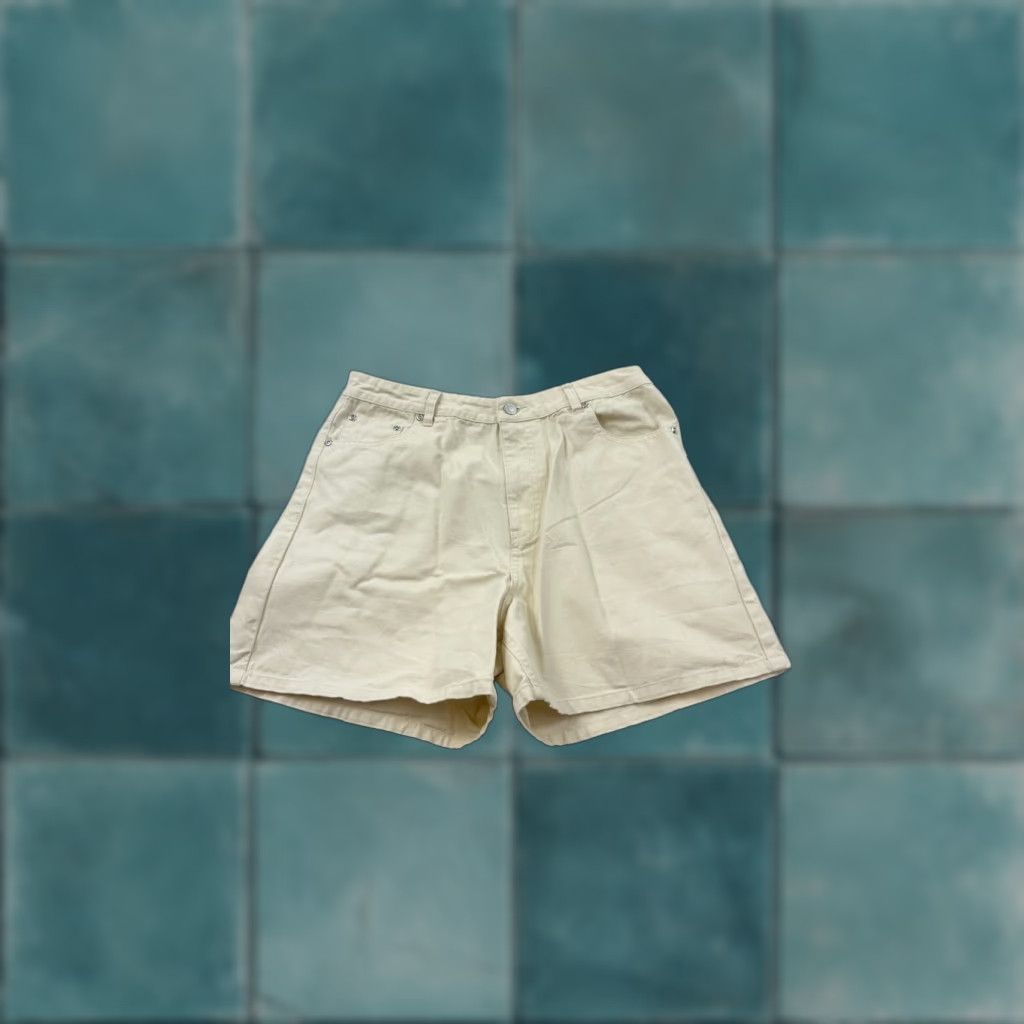 Vintage Wray Women's High Rise Denim Shorts Size 8 Light Yellow 5-Pocket Preppy Summer Casual Size 30" / US 8 / IT 44 - 1 Thumbnail