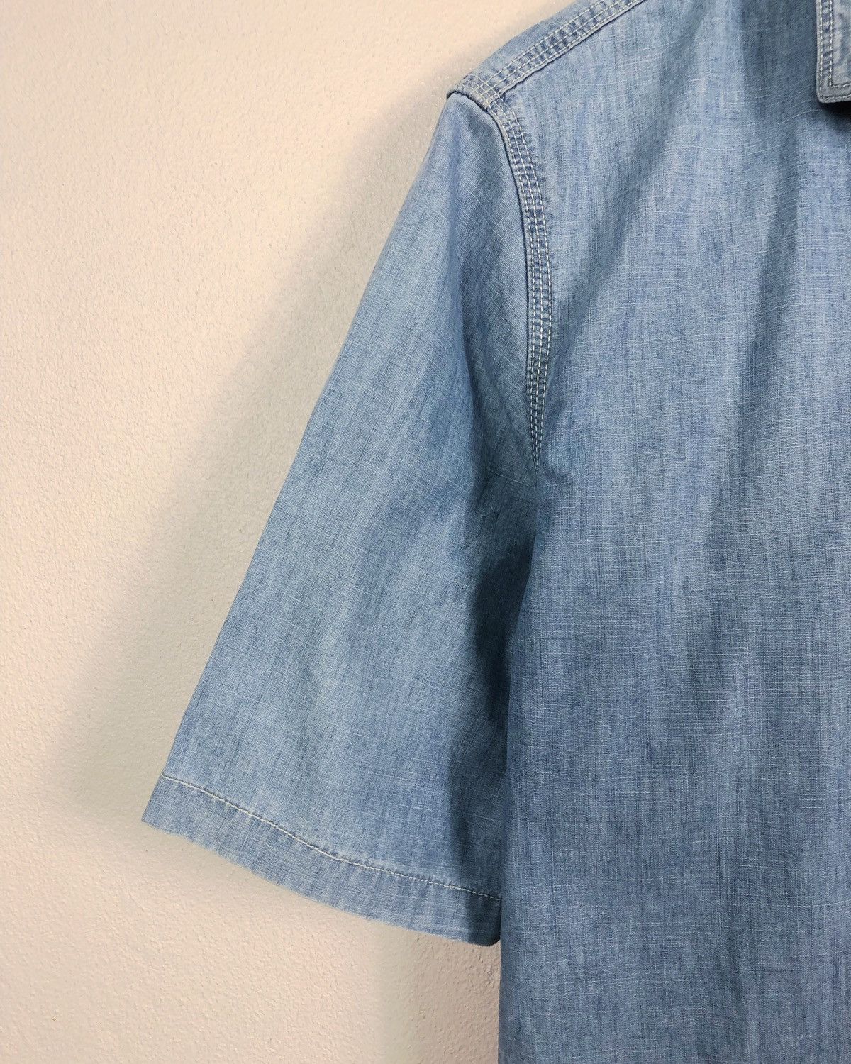 Lemaire × Uniqlo Rare Uniqlo X Lemaire Denim Button Ups Shirt Size US M / EU 48-50 / 2 - 5 Thumbnail