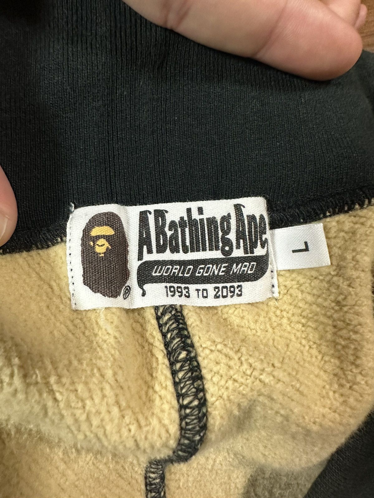 Bape Bape Shorts Shark Tiger Camo Size US 34 / EU 50 - 5 Thumbnail