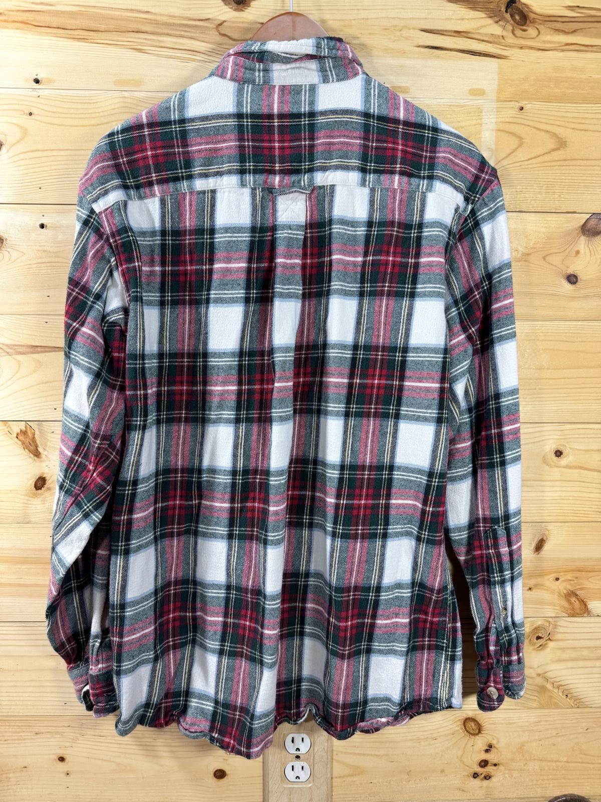 Redhead RedHead Men's Size Medium Plaid Flannel Button-Up Shirt Size US L / EU 52-54 / 3 - 7 Thumbnail
