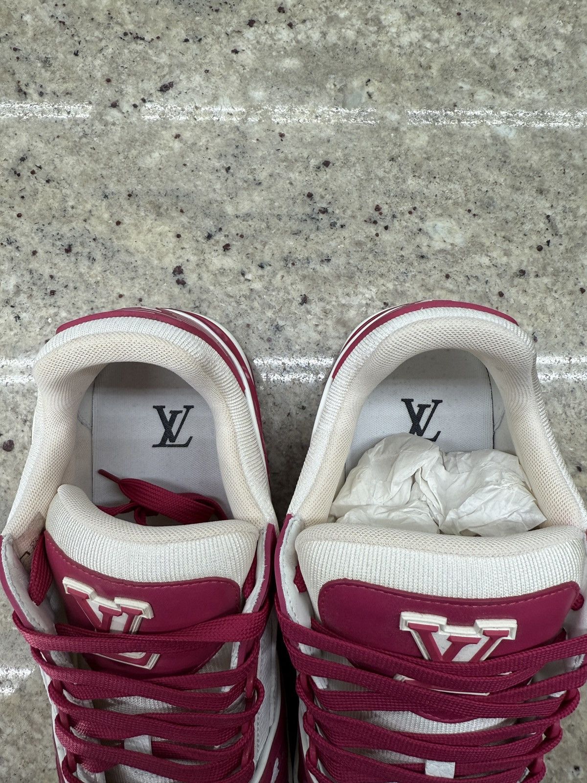 Louis Vuitton Louis Vuitton Pink Trainers Size US 9 / EU 42 - 4 Thumbnail