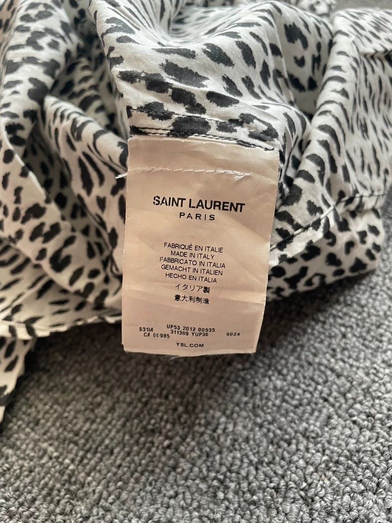 Saint Laurent Paris Saint Laurent Leopard Print Button-Up Shirt- Size US M / EU 48-50 / 2 - 6 Thumbnail
