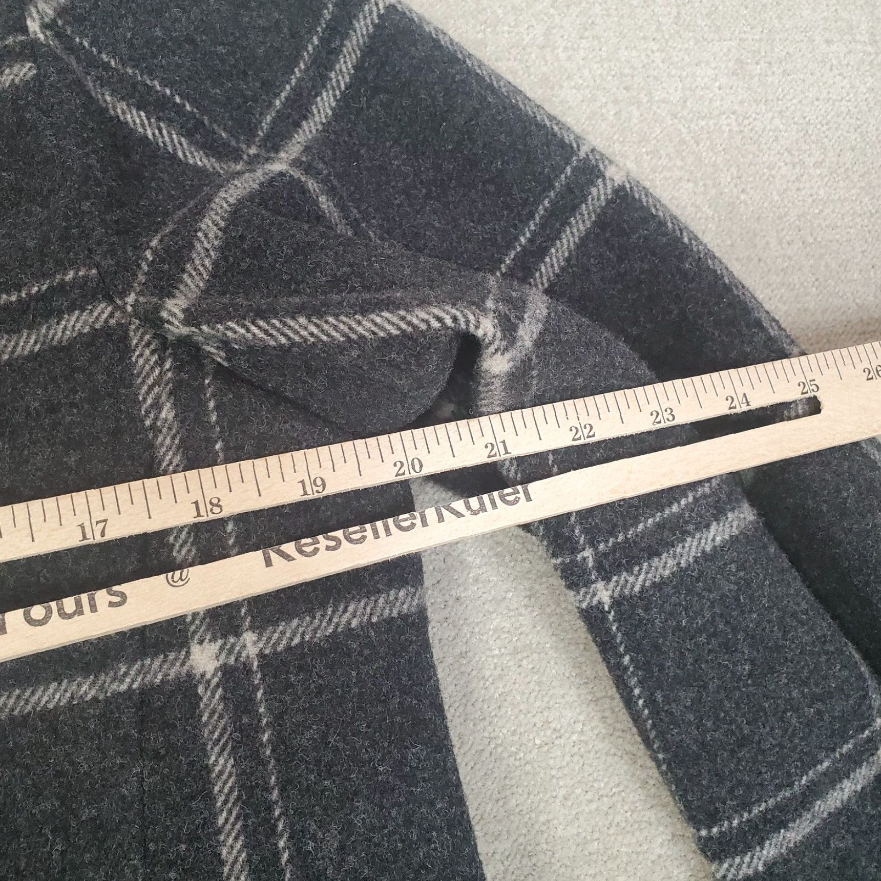 Pendleton VINTAGE Pendleton Pea Coat Womens Medium Gray Plaid Wool Jacket Lined Outdoors Size M / US 6-8 / IT 42-44 - 7 Thumbnail