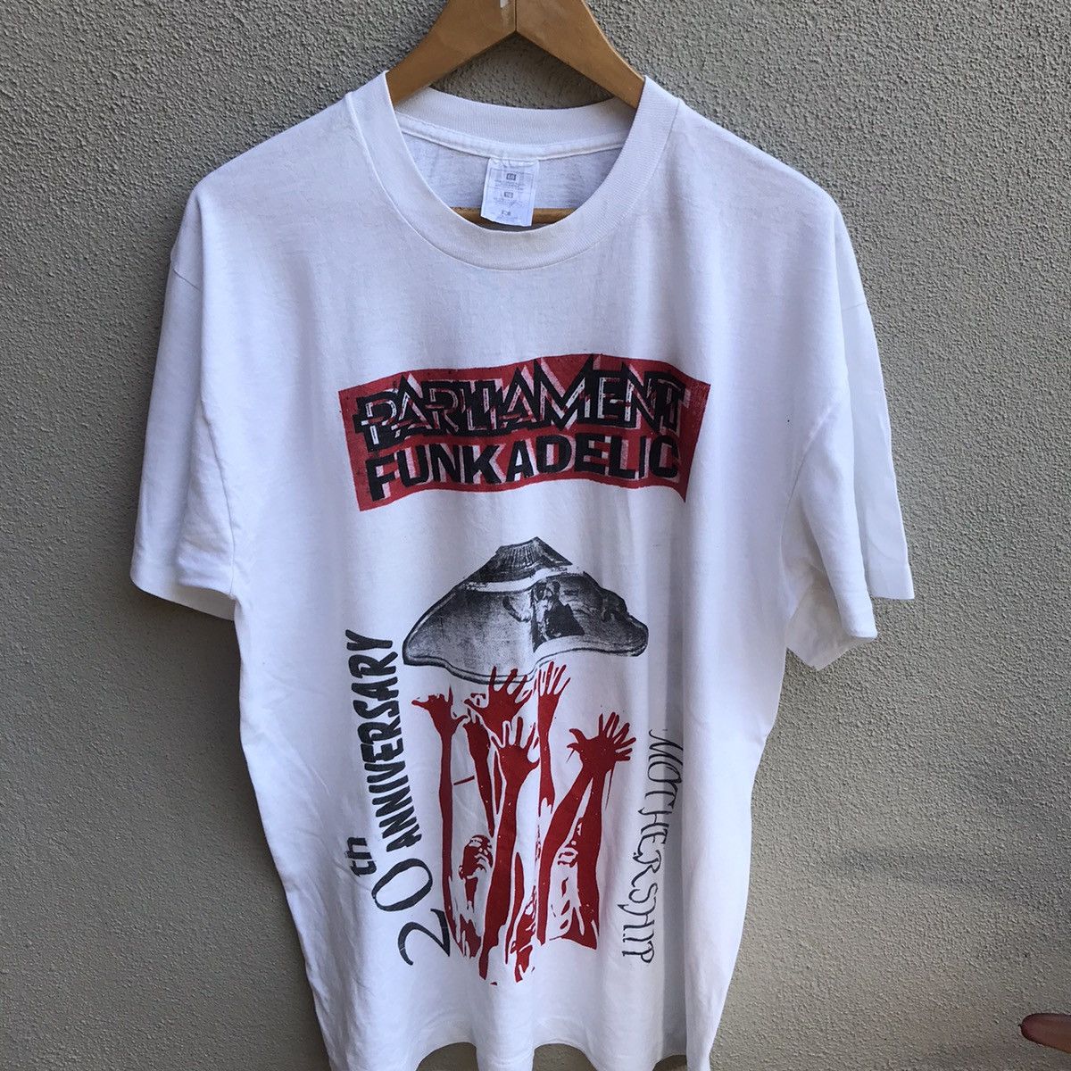 Rap Tees Vintage rare 90s PARLIAMENT funkadelic band rap tee soul rnb Size US XL / EU 56 / 4 - 2 Thumbnail