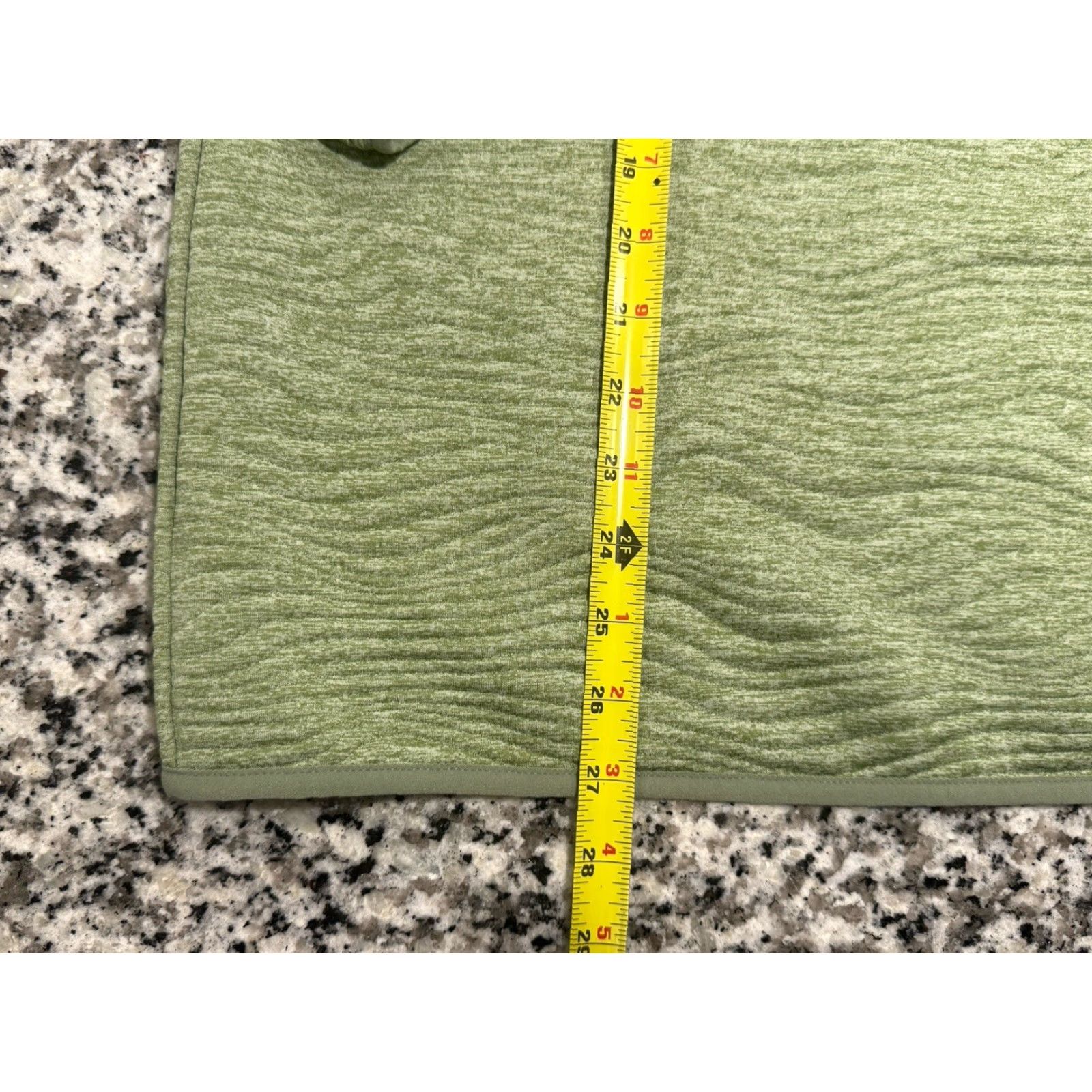Nike VINTAGE Nike Golf Sweatshirt Mens Medium Crew Neck Quilted Pullover Green 90s Activewear Size US M / EU 48-50 / 2 - 2 Thumbnail