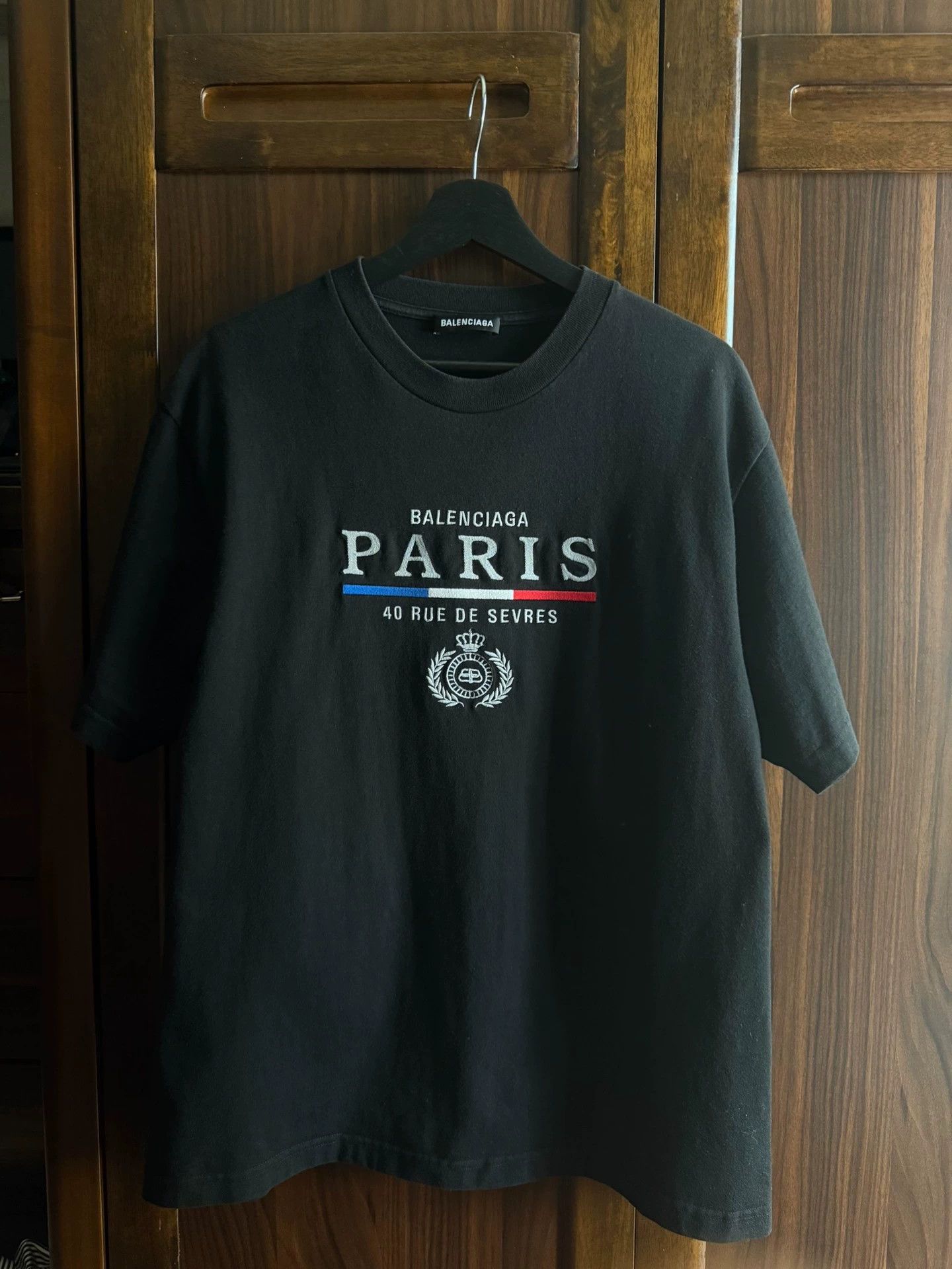 Balenciaga Balenciaga Paris Embroidered Short Sleeve T-shirt - dmc Size US S / EU 44-46 / 1 - 1 Thumbnail
