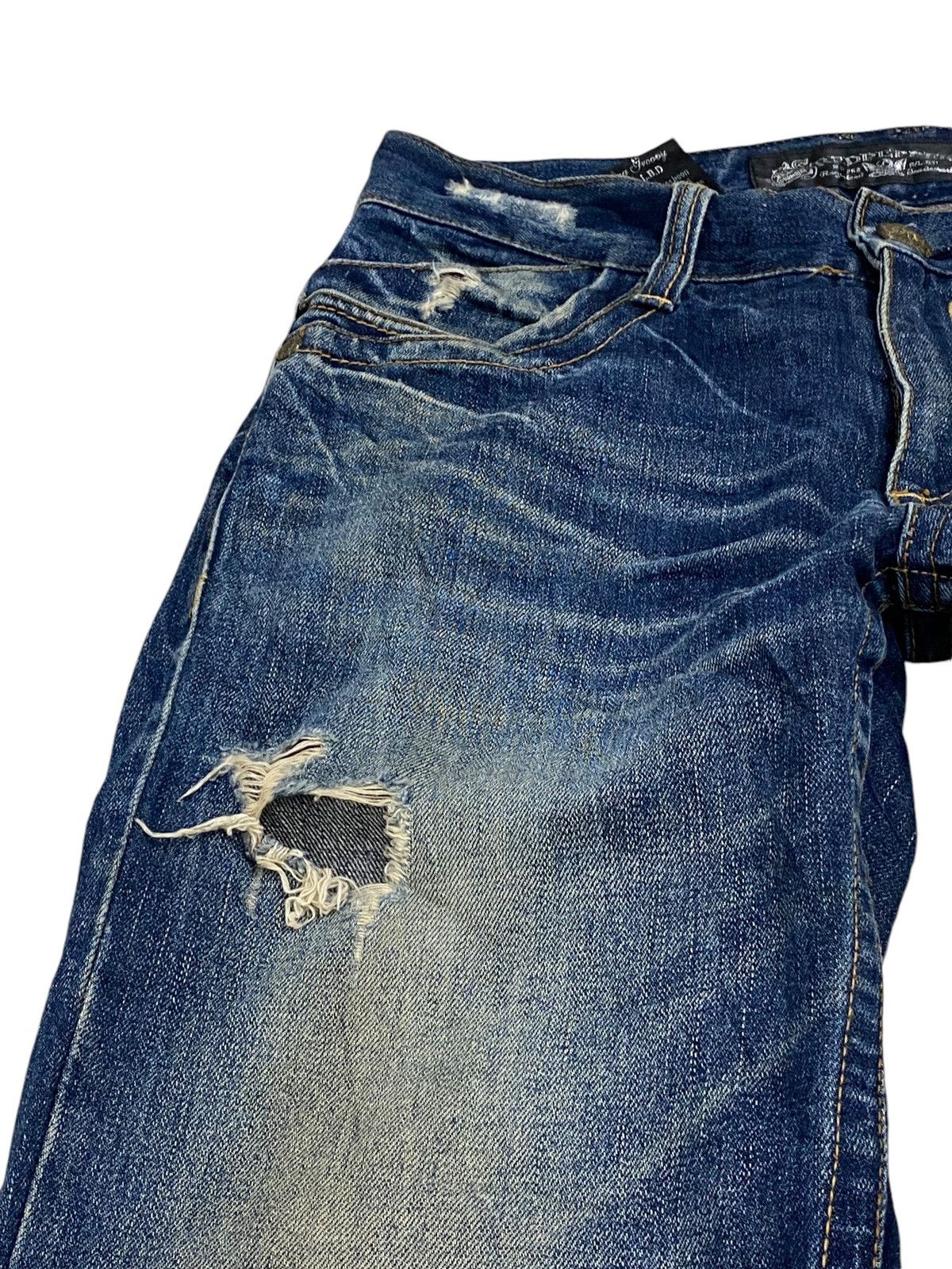 GOSTAR DE FUGA × Japanese Brand Flare Red Pepper Japan Denim Embroidery Mud Washed Distress Size US 32 / EU 48 - 17 Thumbnail