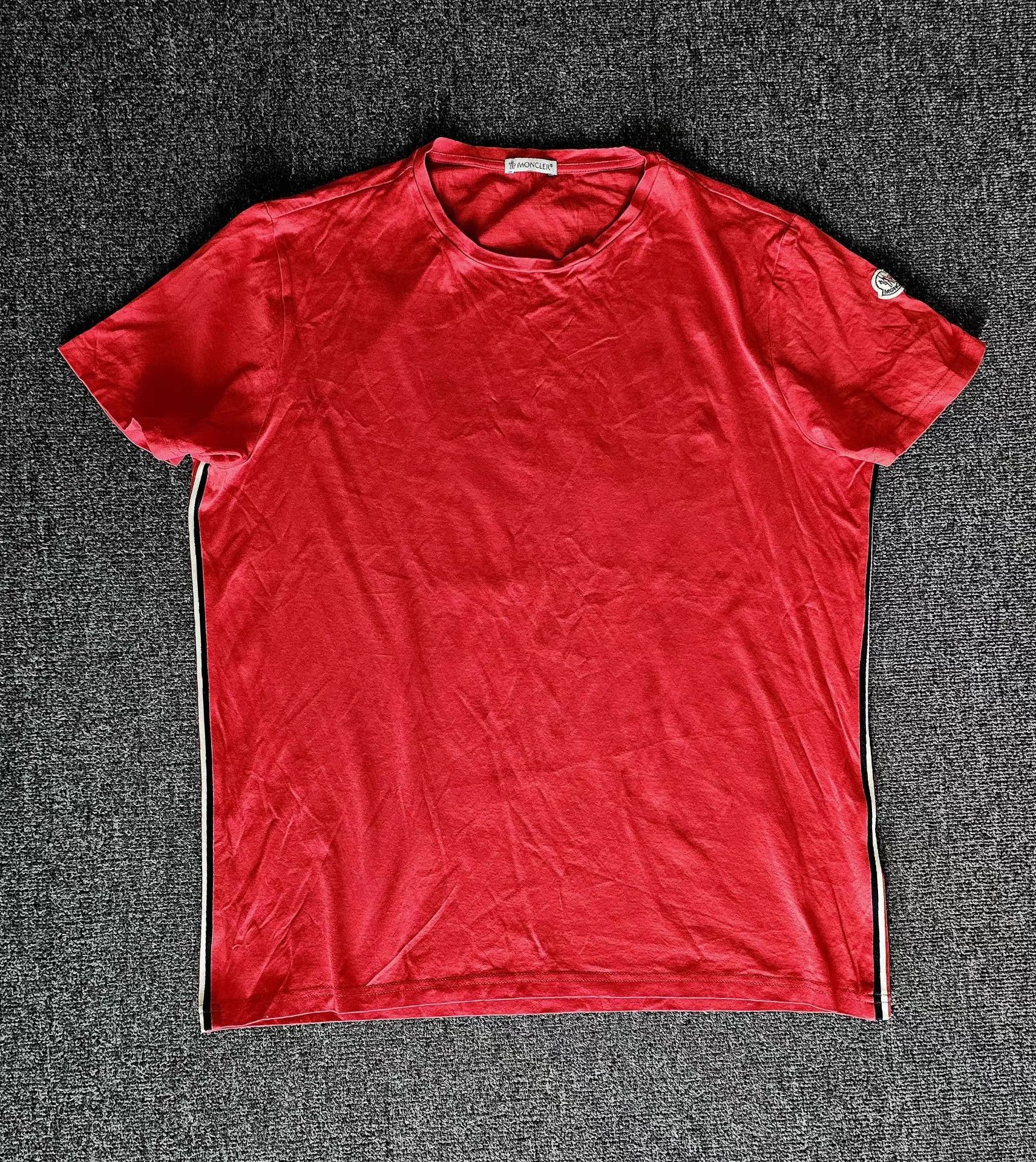 Moncler Moncler Men's Red Short Sleeve T-shirt, Size US L / EU 52-54 / 3 - 1 Thumbnail
