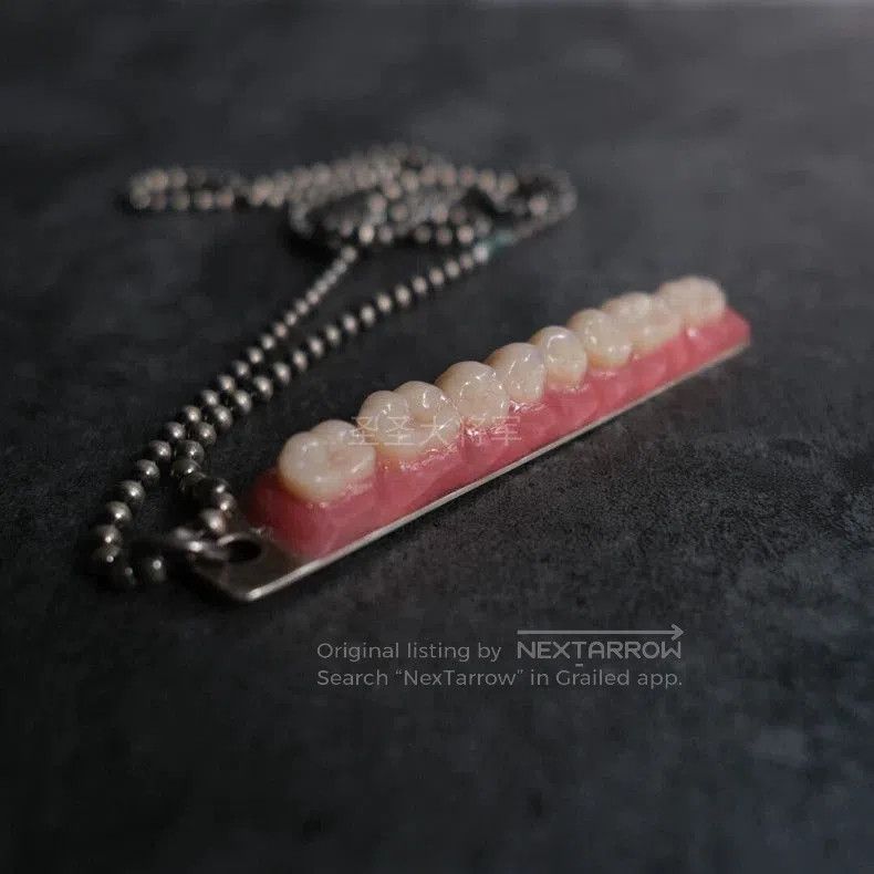 Carol Christian Poell Carol Christian Poell Tooth Necklace. Size ONE SIZE - 3 Thumbnail