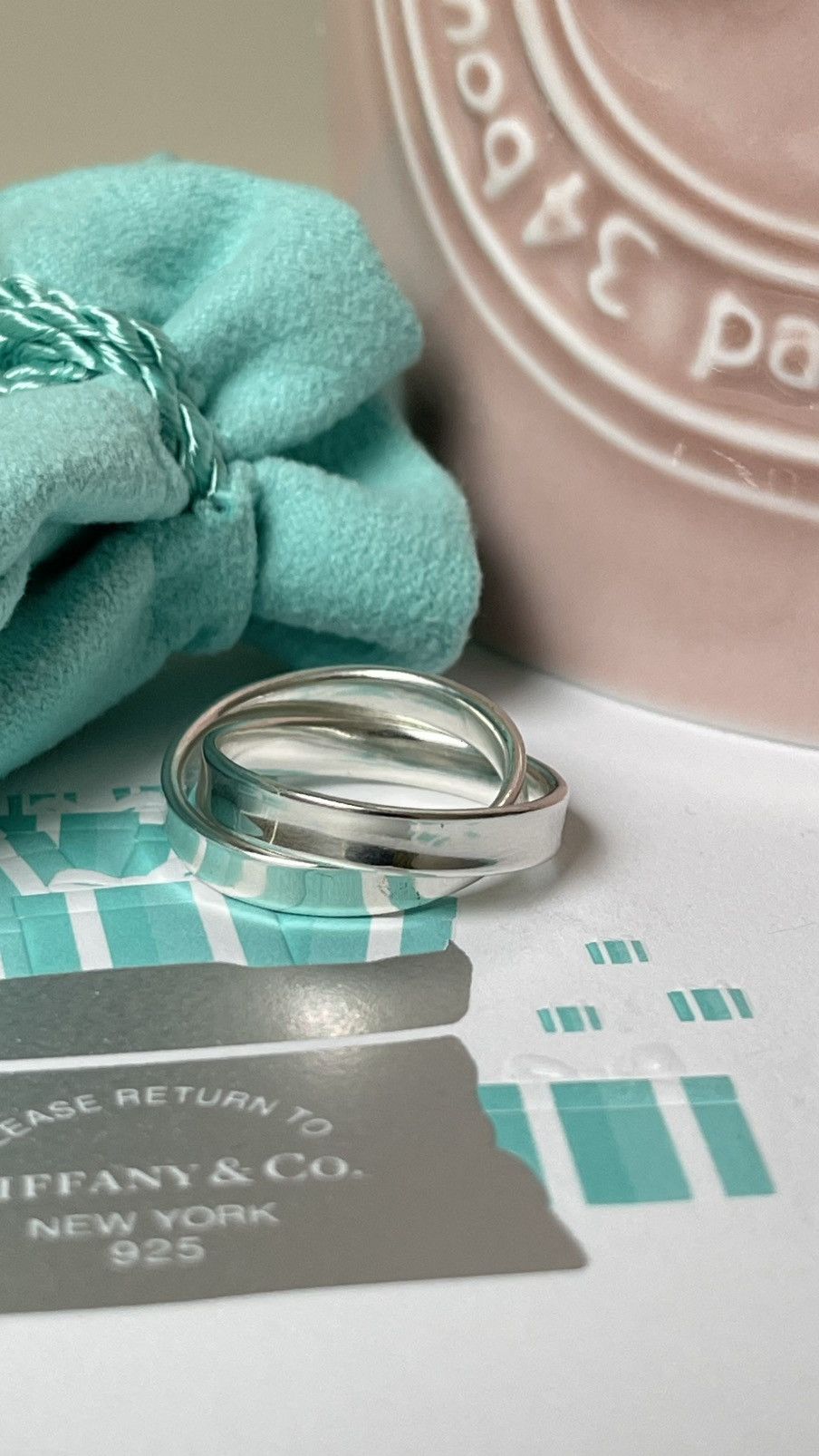 Tiffany & Co. Tiffany & Co. Tiffany 1837 Interlocking Ring Silver 5.5 NEW Size ONE SIZE - 9 Thumbnail