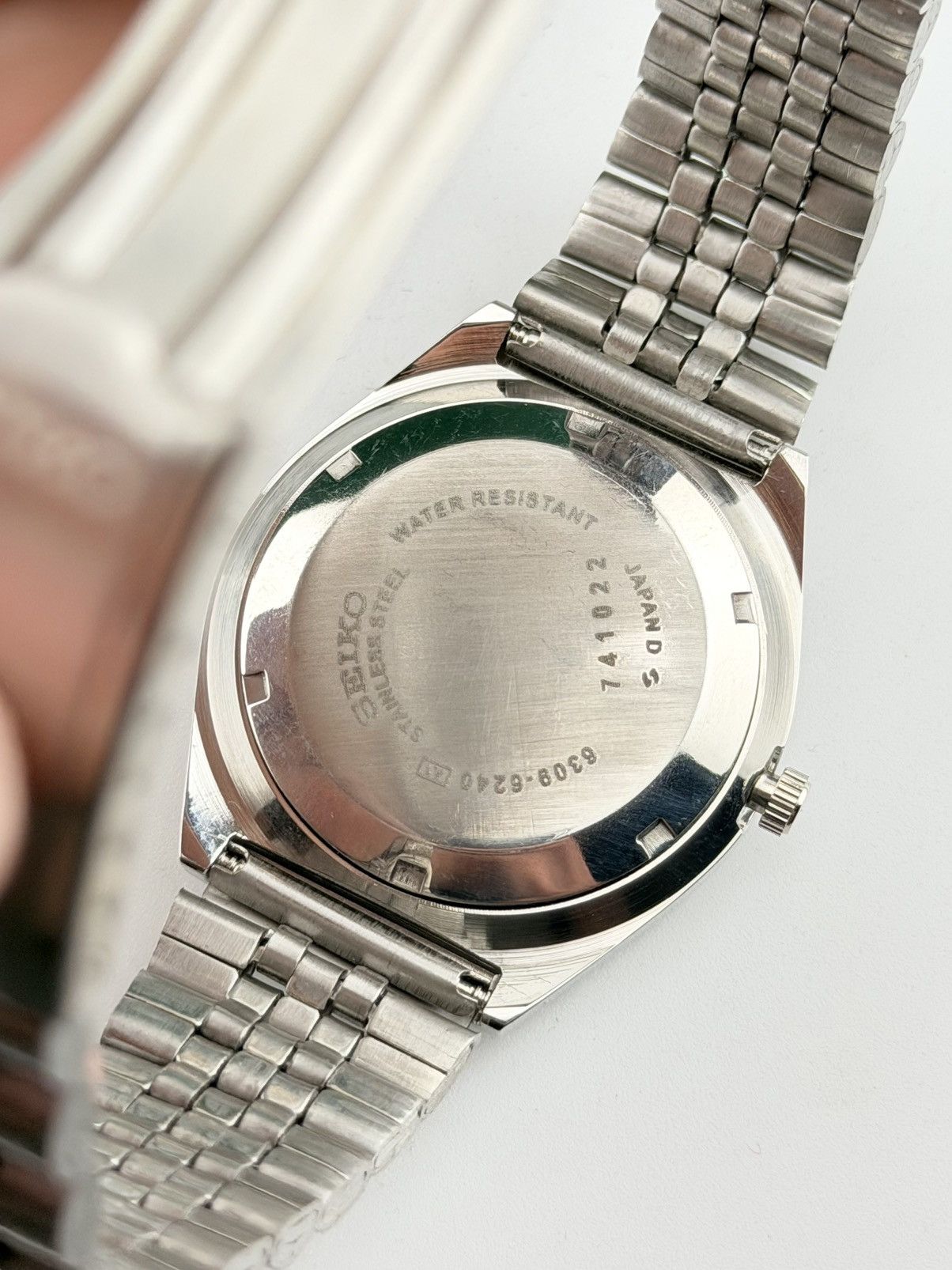 Seiko Seiko 5 Automatic Watch Gray Textured Dial Day Date Size 36 - 8 Thumbnail