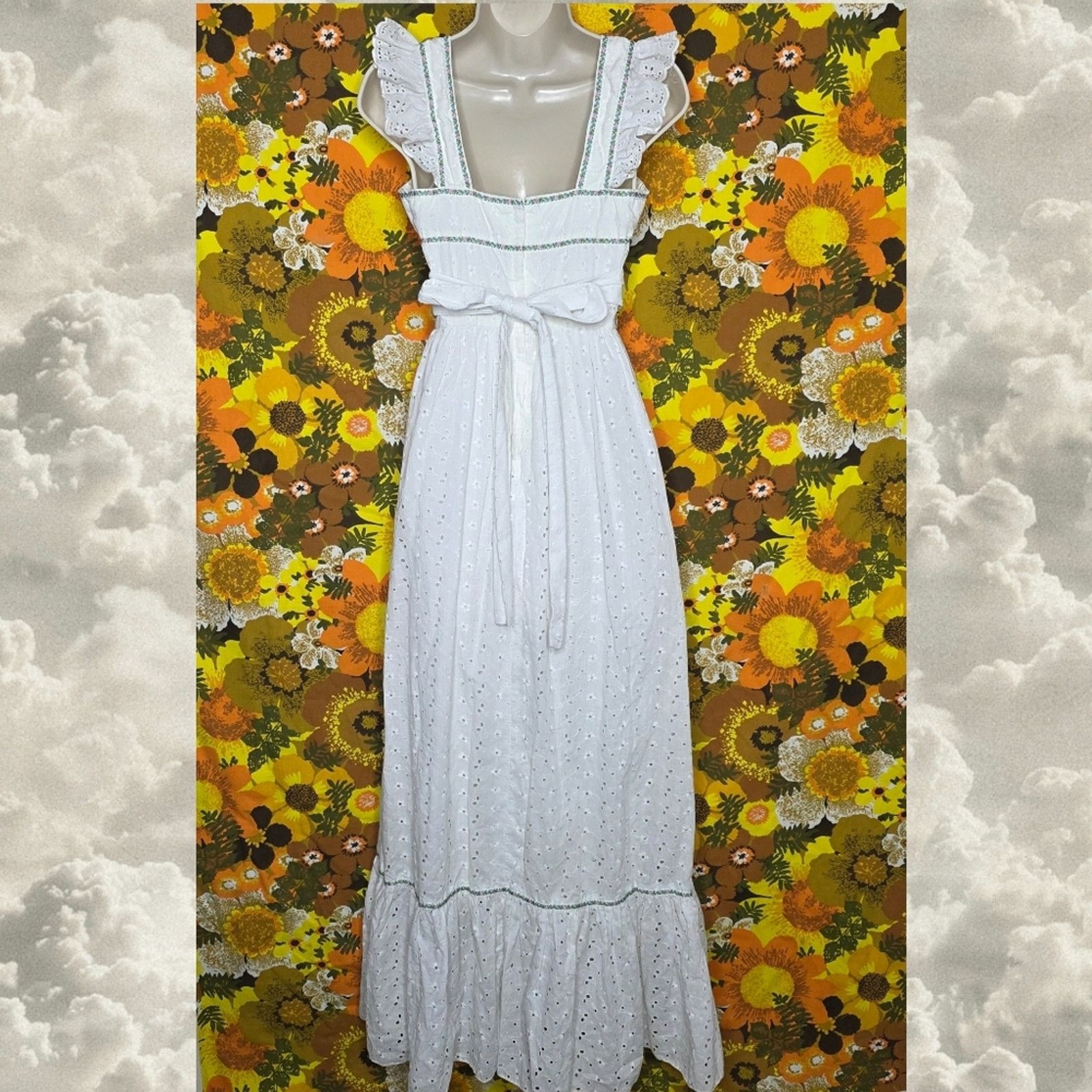 Vintage VTG Candi Jones California White Eyelet Prairie Maxi Dress Size XS / US 0-2 / IT 36-38 - 5 Thumbnail