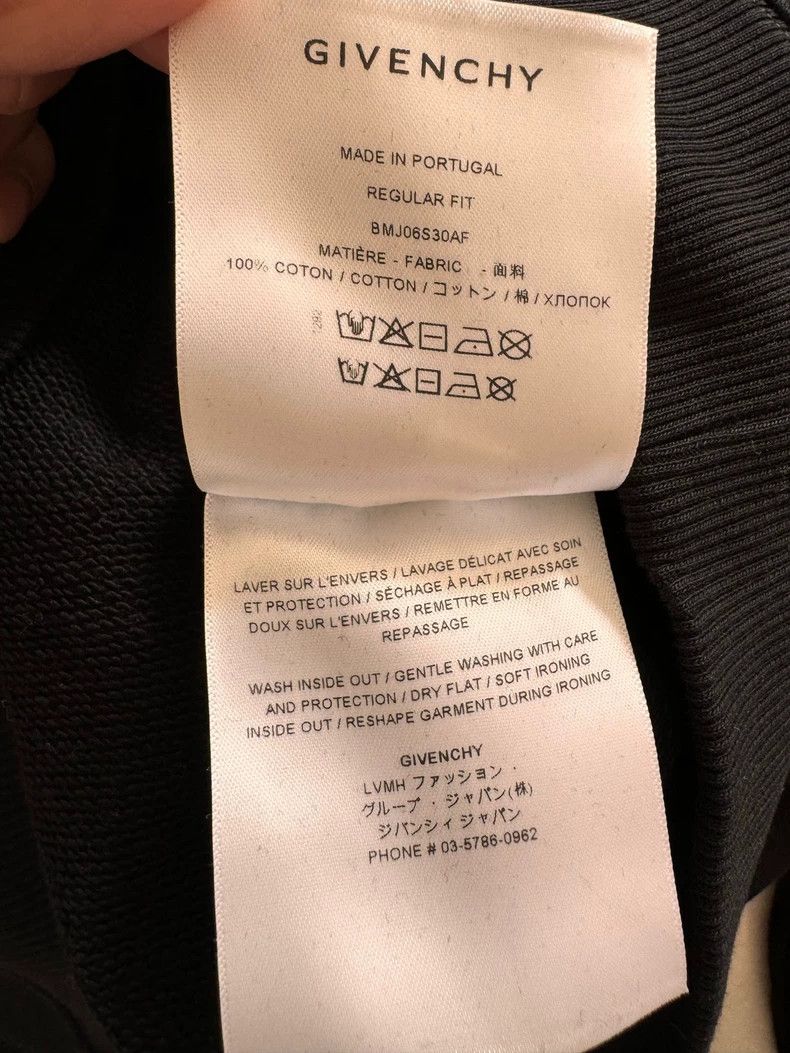 Givenchy Givenchy Black 3D Letter Logo Hoodie Size US S / EU 44-46 / 1 - 5 Thumbnail