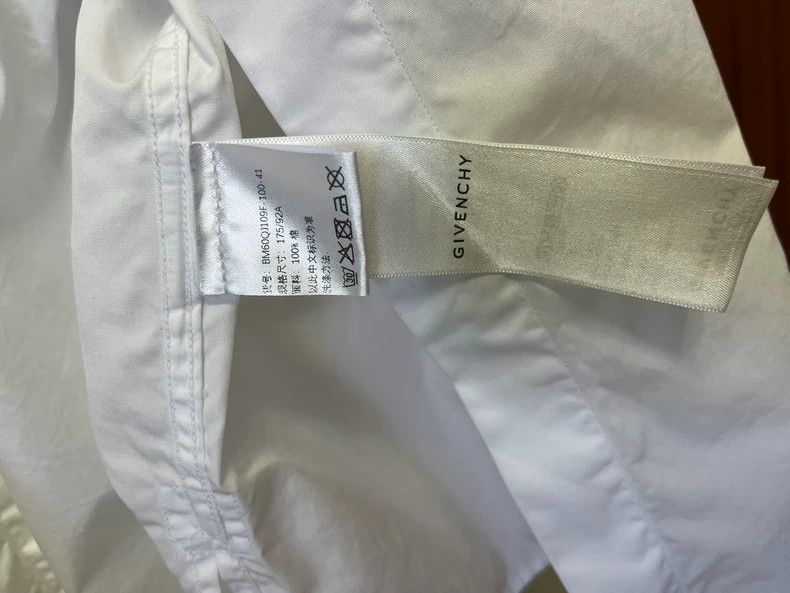 Givenchy Givenchy Solid Color Reversible Loose Fit Long Sleeve Shir Size US M / EU 48-50 / 2 - 4 Thumbnail