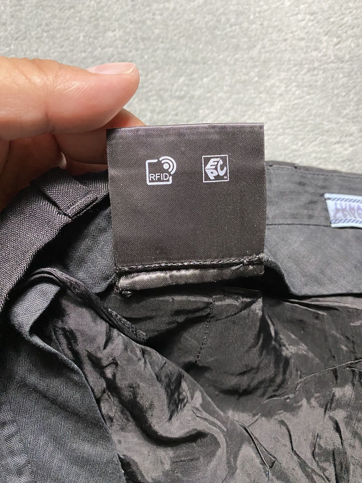 Prada × Raf Simons PRADA / RAF SIMONS 2022 WIDE SLACKS Size 25" / US 0 / IT 36 - 9 Thumbnail