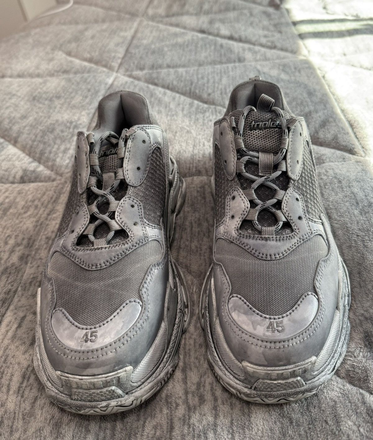 Balenciaga Balenciaga Triple S Sneakers Size US 12 / EU 45 - 1 Thumbnail