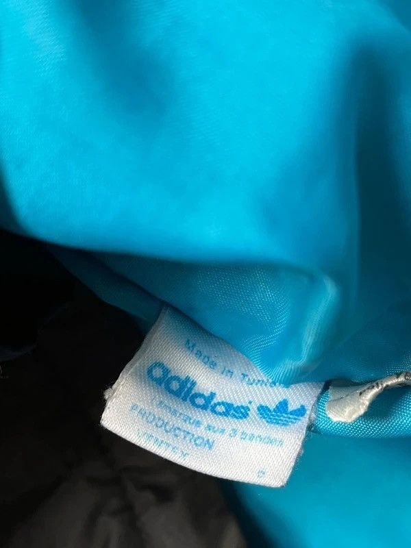 Adidas OG Adidas Vintage 80s Jacket Very Rare Black Aqua Blue Sz M Size US M / EU 48-50 / 2 - 8 Thumbnail