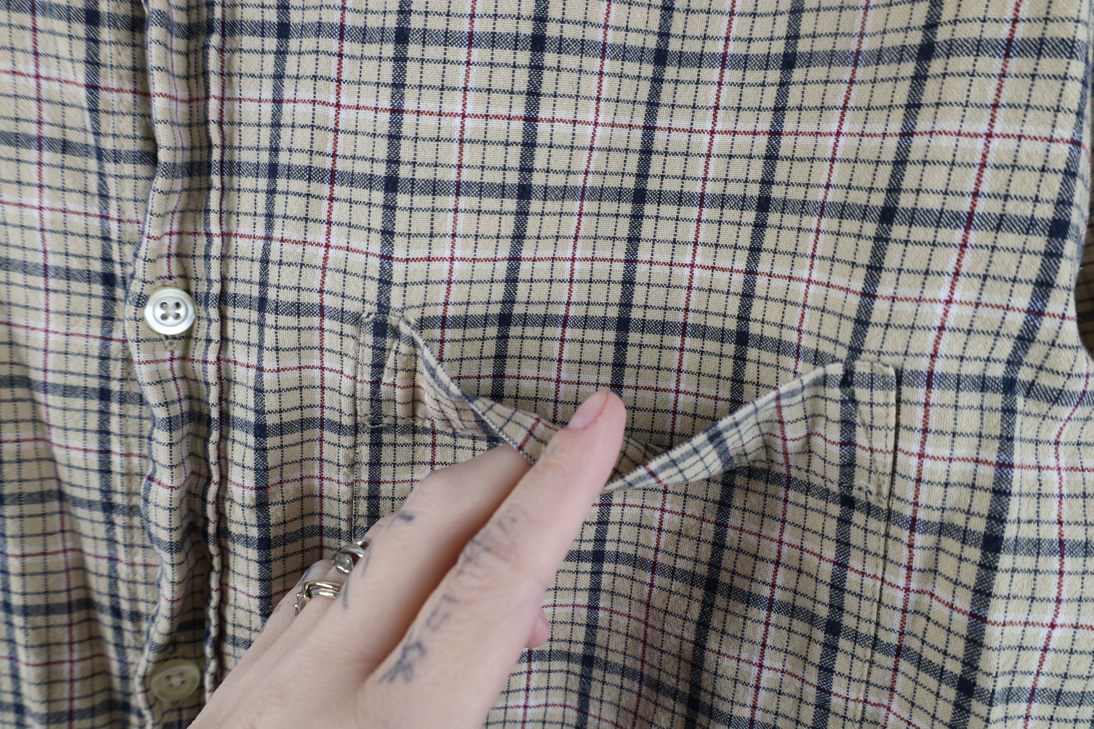 Vintage Vintage 90s Streetwear Sucker Short Sleeve Button Down Shirt Size US M / EU 48-50 / 2 - 4 Thumbnail
