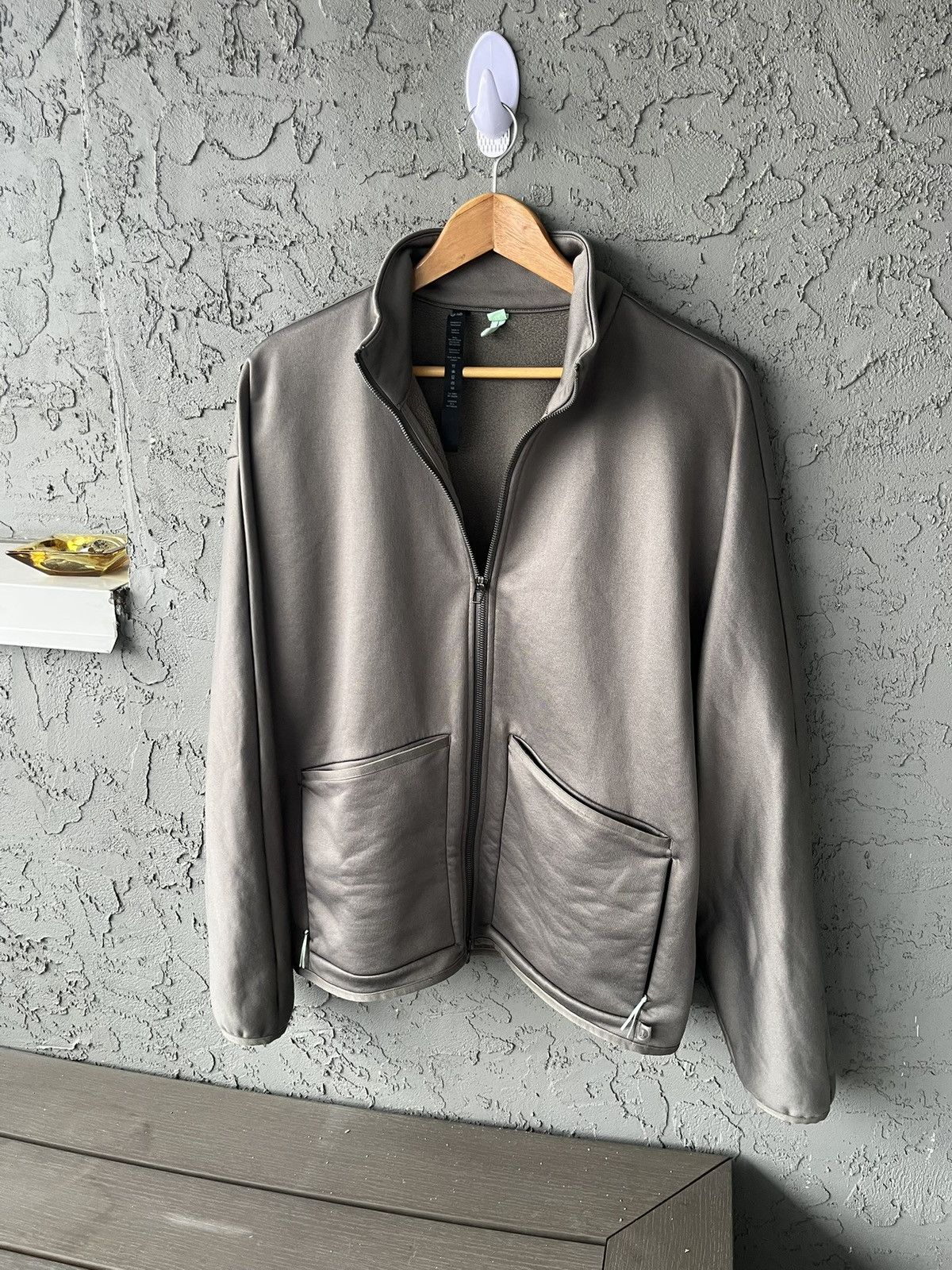 Lululemon Lululemon Lab Fleece Track Jacket Olive Green Large Size US L / EU 52-54 / 3 - 1 Thumbnail