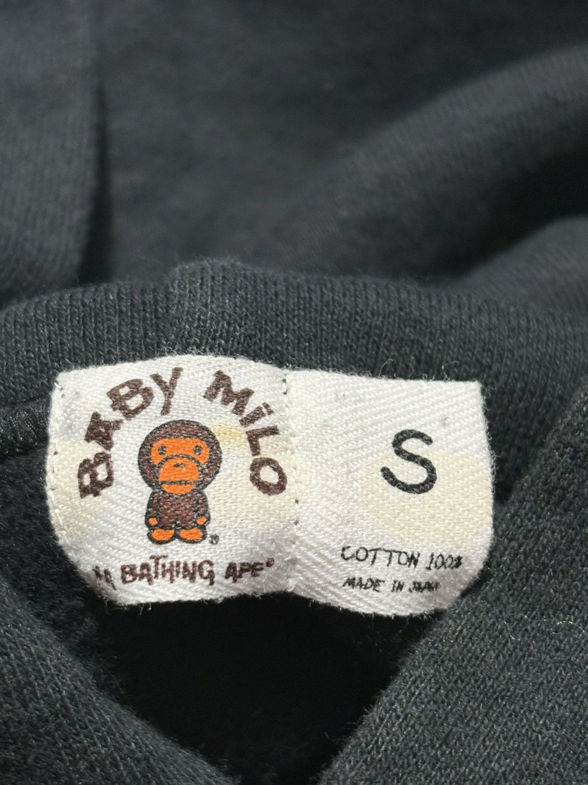 Bape × Kaws 2005 BAPE-KAWS OG BAPE BABY MILO PULLOVER HOODIE Size US S / EU 44-46 / 1 - 5 Thumbnail