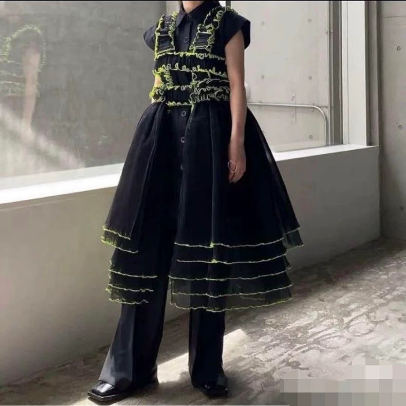 Comme des Garcons Comme Des Garcons Pleated vest and gauze skirt Size XS / US 0-2 / IT 36-38 - 1 Thumbnail