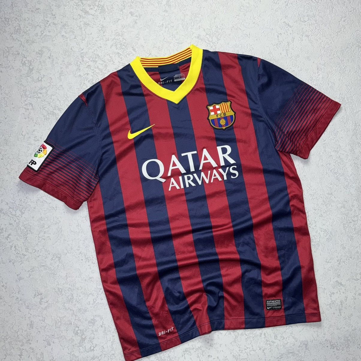 Nike Nike FC Barcelona 2013/14 Soccer Football Jersey Size M Size US M / EU 48-50 / 2 - 2 Thumbnail