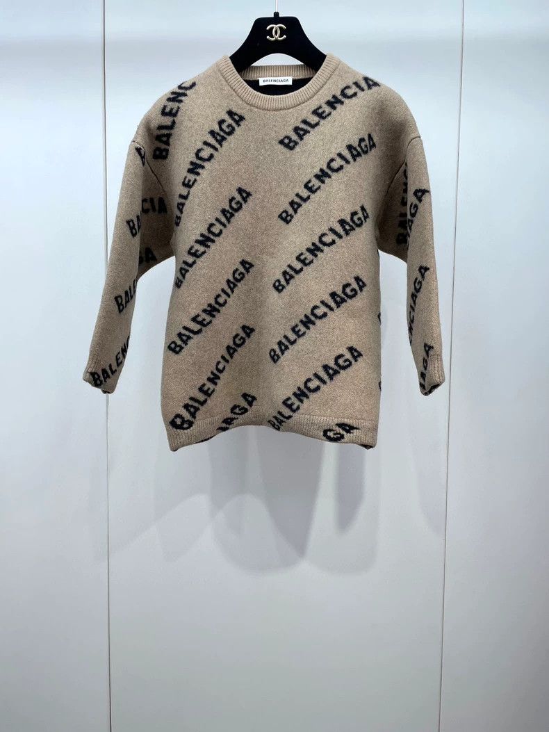 Balenciaga Balenciaga Knit cardigan full of logo Size US M / EU 48-50 / 2 - 1 Thumbnail
