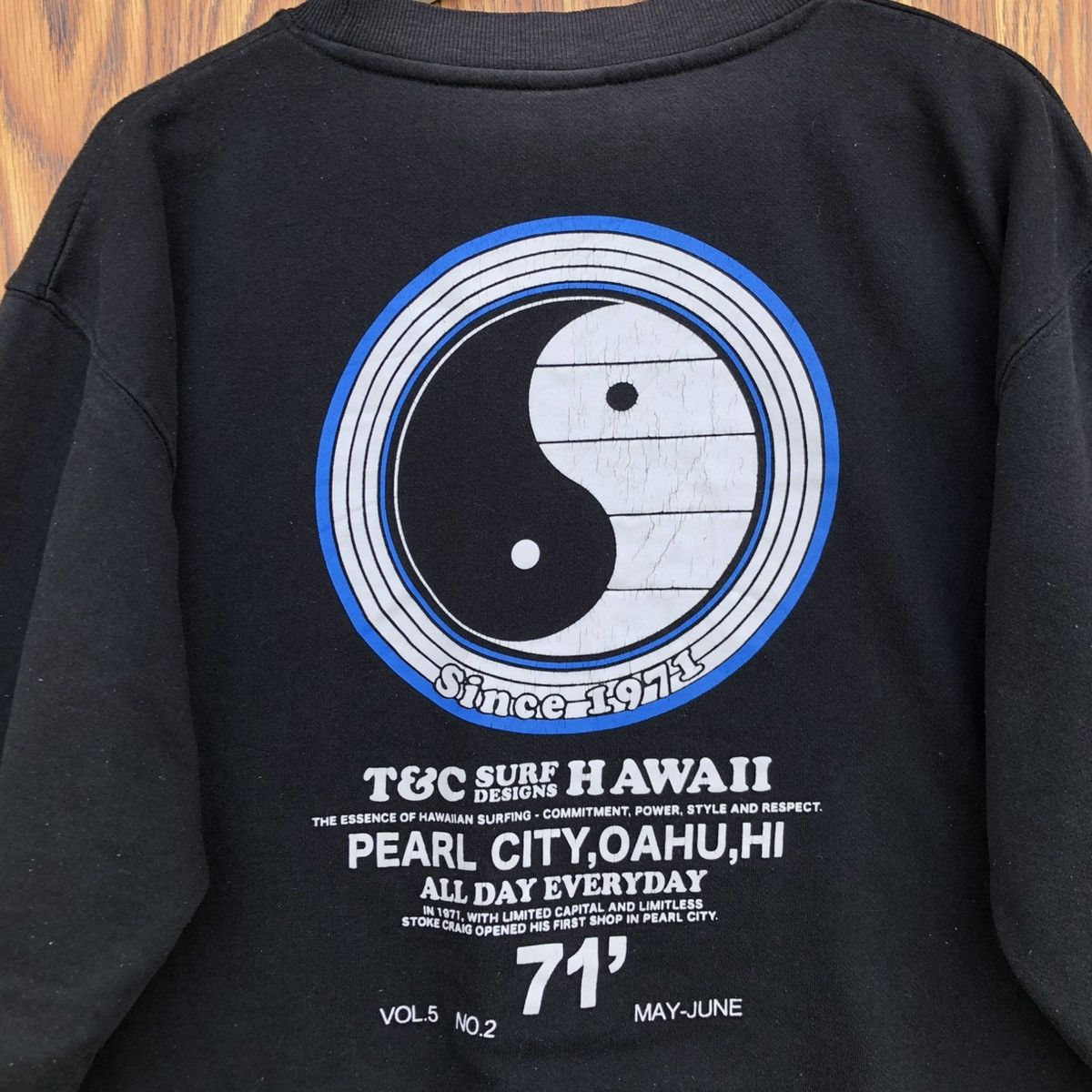 Vintage Vintage T&C Surf Designs Hawaii Sweatshirt Size US XL / EU 56 / 4 - 2 Thumbnail