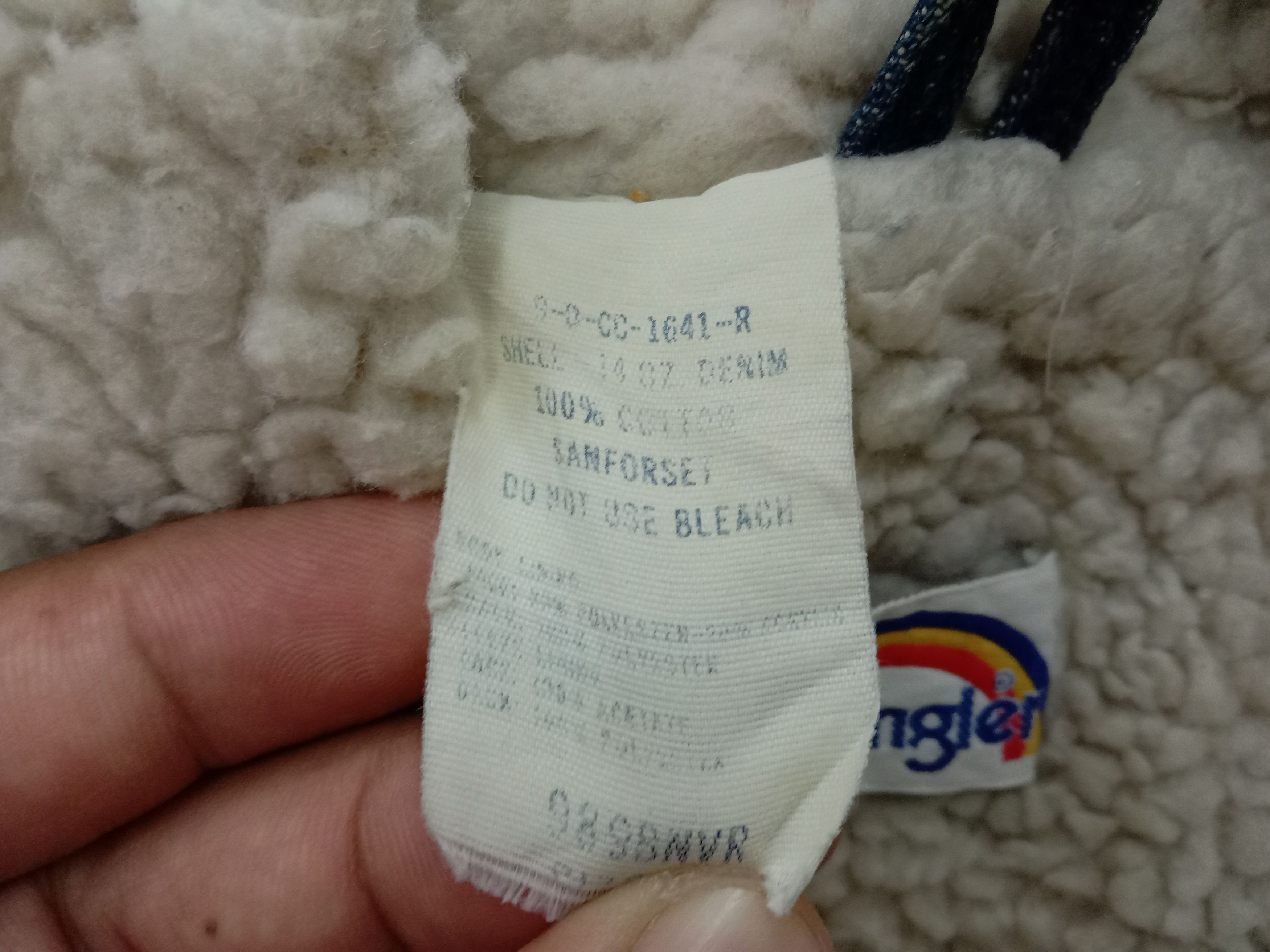 Vintage Vintage Wrangler Denim Trucker Sherpa Jacket Boys Size Size US XS / EU 42 / 0 - 7 Thumbnail