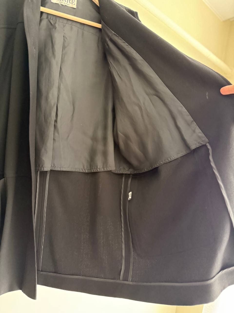 Gianfranco Ferre Gianfranco Ferre Black Lana Womens Blazer’s Jacket Size XL / US 12-14 / IT 48-50 - 12 Thumbnail