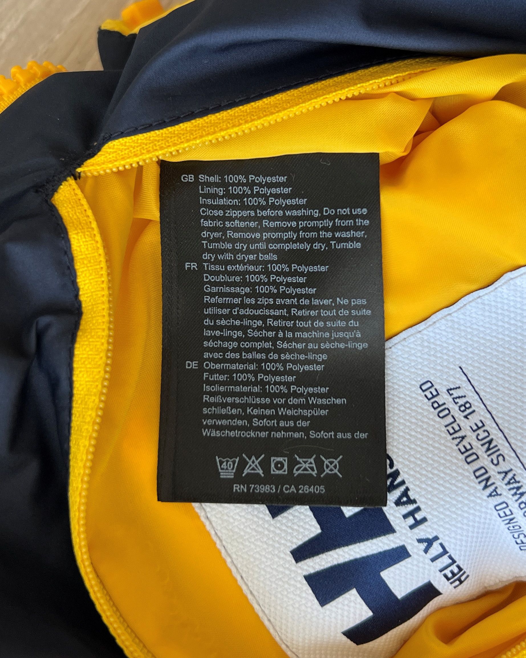 Helly Hansen Helly Hansen Revisible Padded Vest Puffer Waiscoat Size US M / EU 48-50 / 2 - 6 Thumbnail