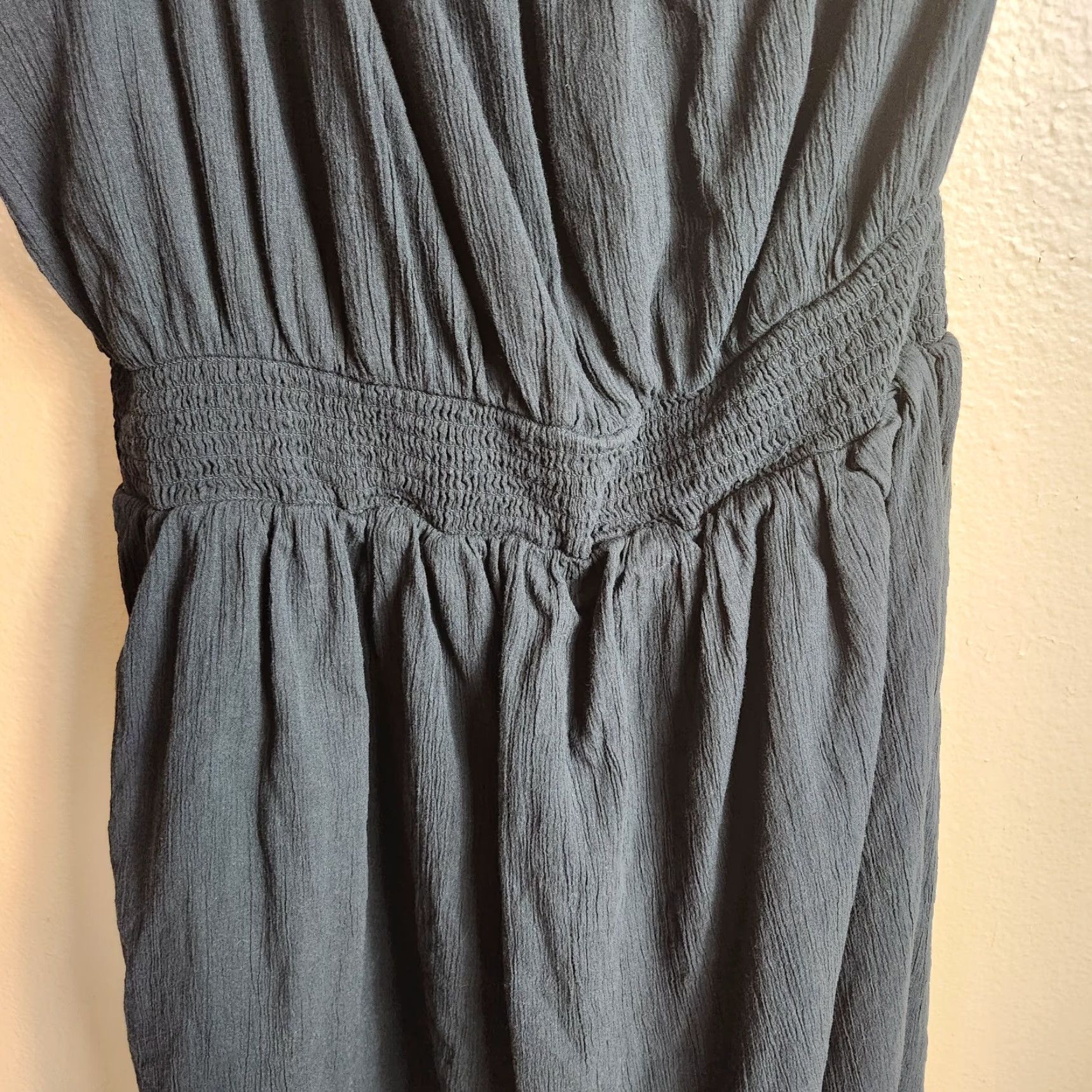 American Eagle Outfitters Aerie Womens L Black Crinkle Cotton Smocked Waist One Shoulder Dress Size L / US 10 / IT 46 - 7 Thumbnail