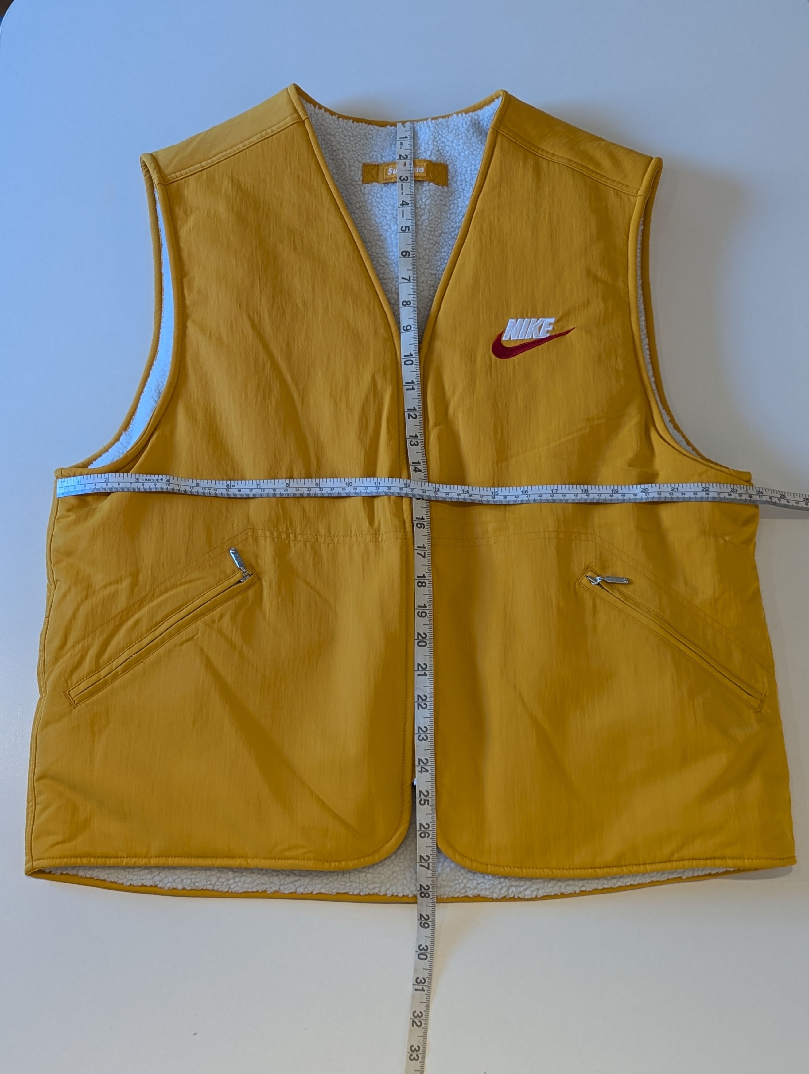 Nike × Supreme Nike x Supreme Reversible Fleece Vest | Grailed