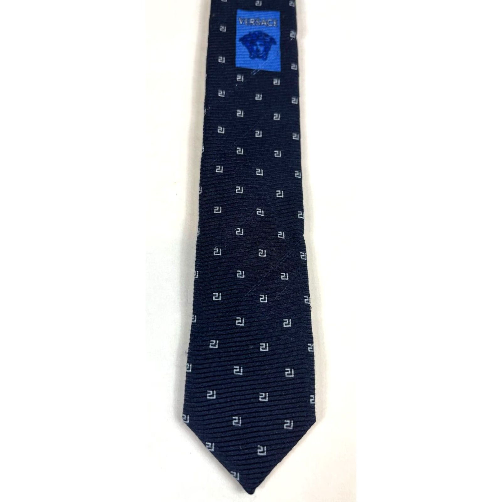 Versace Versace Men’s Luxury Silk Tie Geometric Navy Made in Italy 57"-60" Wide 3.5" Length Mens Silk Tie Geometric Pattern Navy Versace Tie Made in Italy Size ONE SIZE - 6 Thumbnail