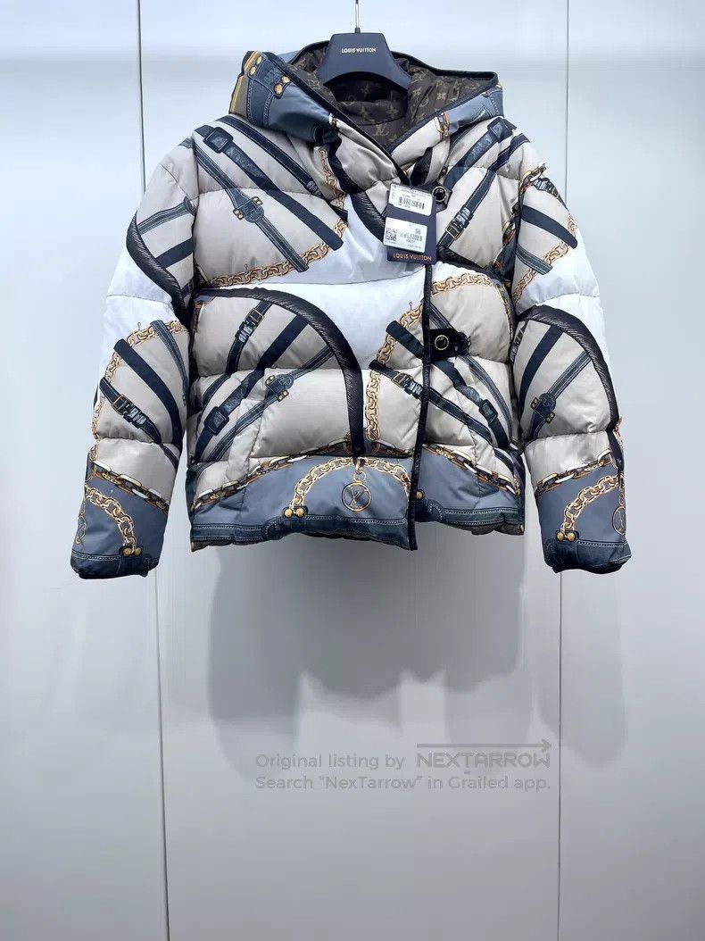 Louis Vuitton Louis Vuitton Chain-lined presbyopic patchwork down jacket Size XS / US 0-2 / IT 36-38 - 1 Thumbnail