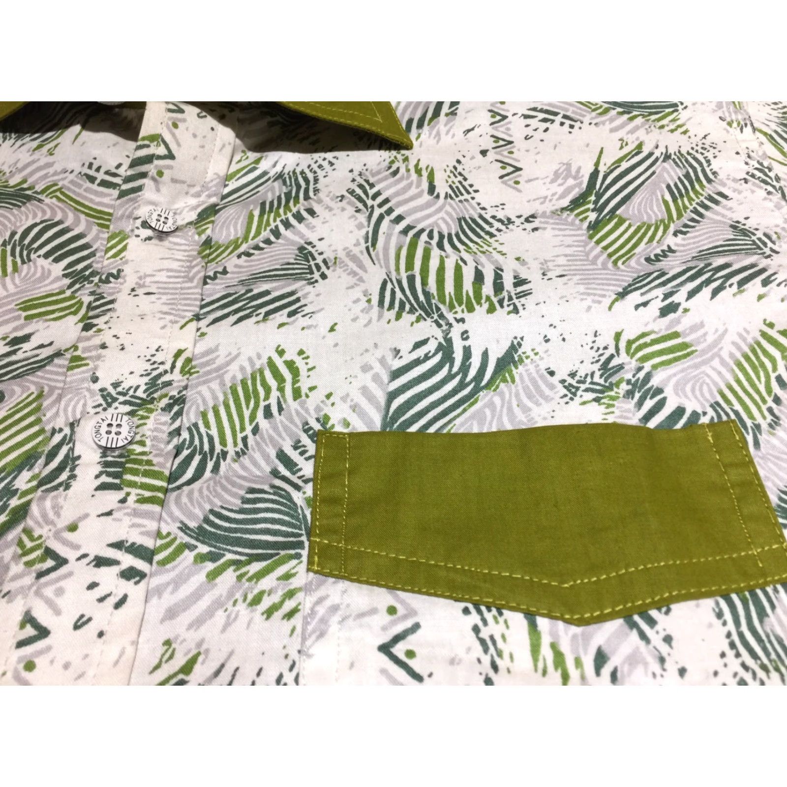 Vintage VINTAGE Unbranded Men's Button-Up Shirt XL Green Floral Short Sleeve Cotton Adult Size US XL / EU 56 / 4 - 3 Thumbnail