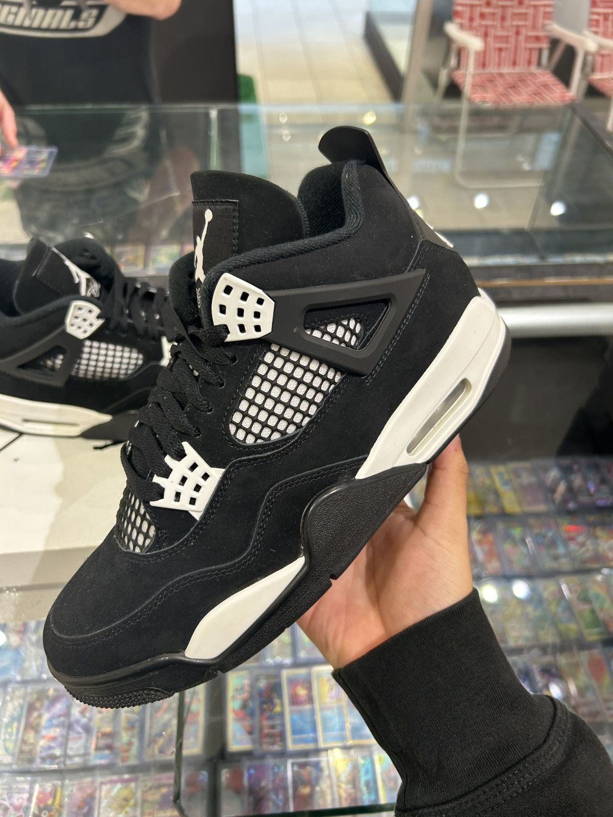 Jordan Brand Jordan 4 retro white thunder Size US 8 / EU 41 - 2 Thumbnail