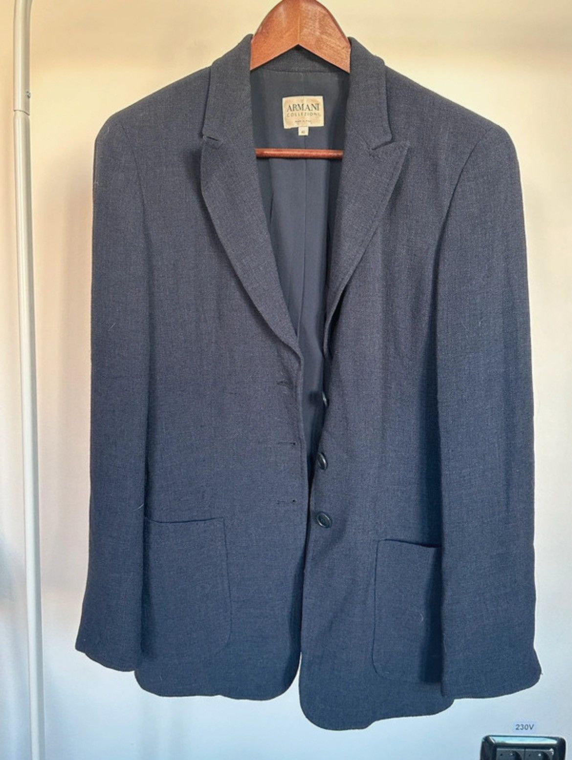 Armani Collezioni Armani Collezioni Blazer Size M / US 6-8 / IT 42-44 - 1 Thumbnail
