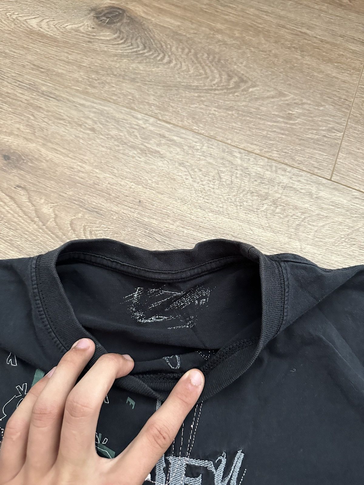 Oakley 🔥VINTAGE OAKLEY EMBROIDERED LOGO FADED T-SHIRT🔥 Size US M / EU 48-50 / 2 - 5 Thumbnail