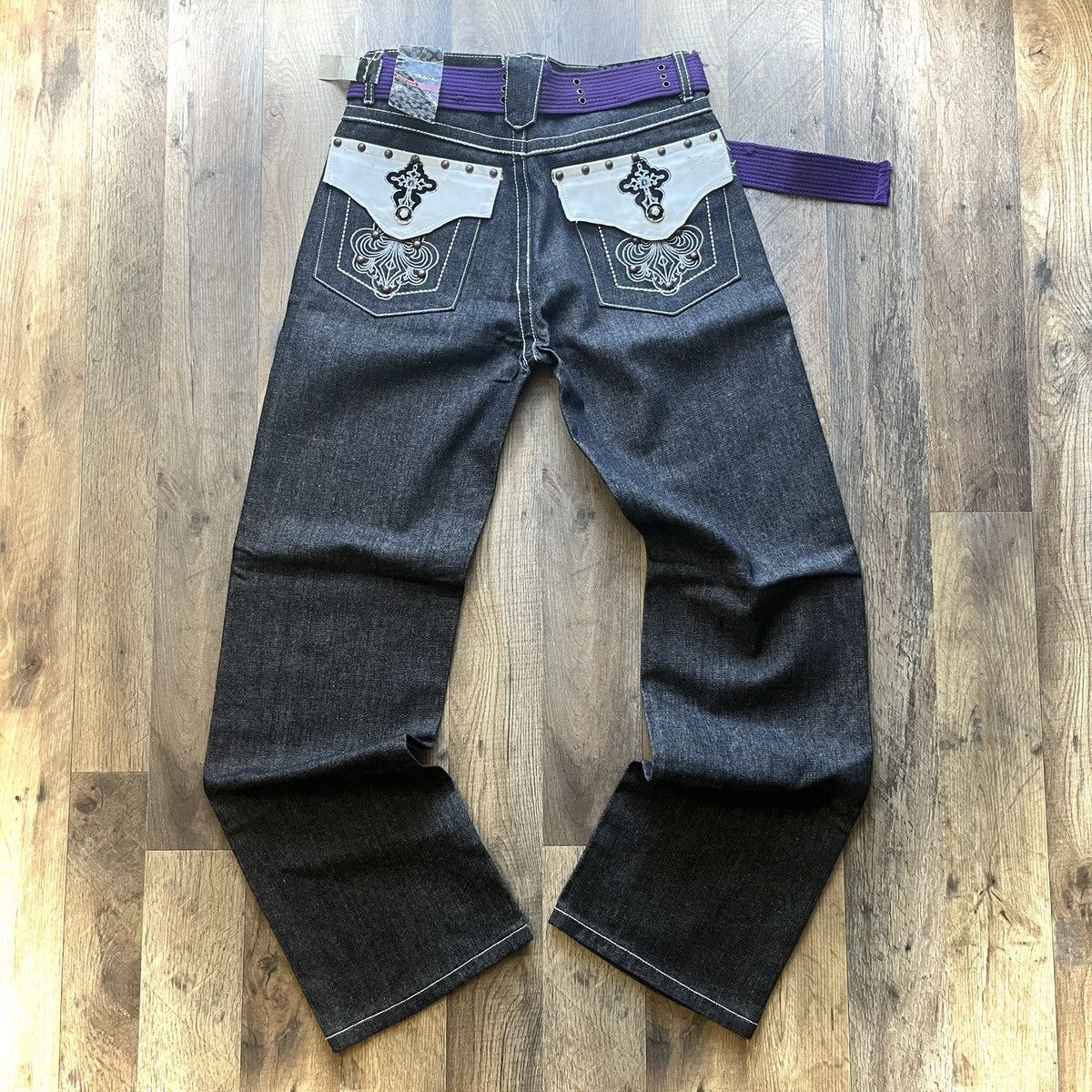 CRAZY Y2K Sacred Crown Gothic Embroidered Denim jeans 30x32