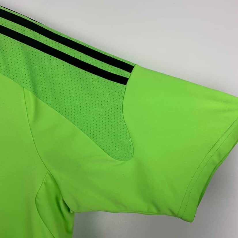 Adidas Vintage adidas Real madrid soccer jersey away green rare L Size US L / EU 52-54 / 3 - 16 Thumbnail