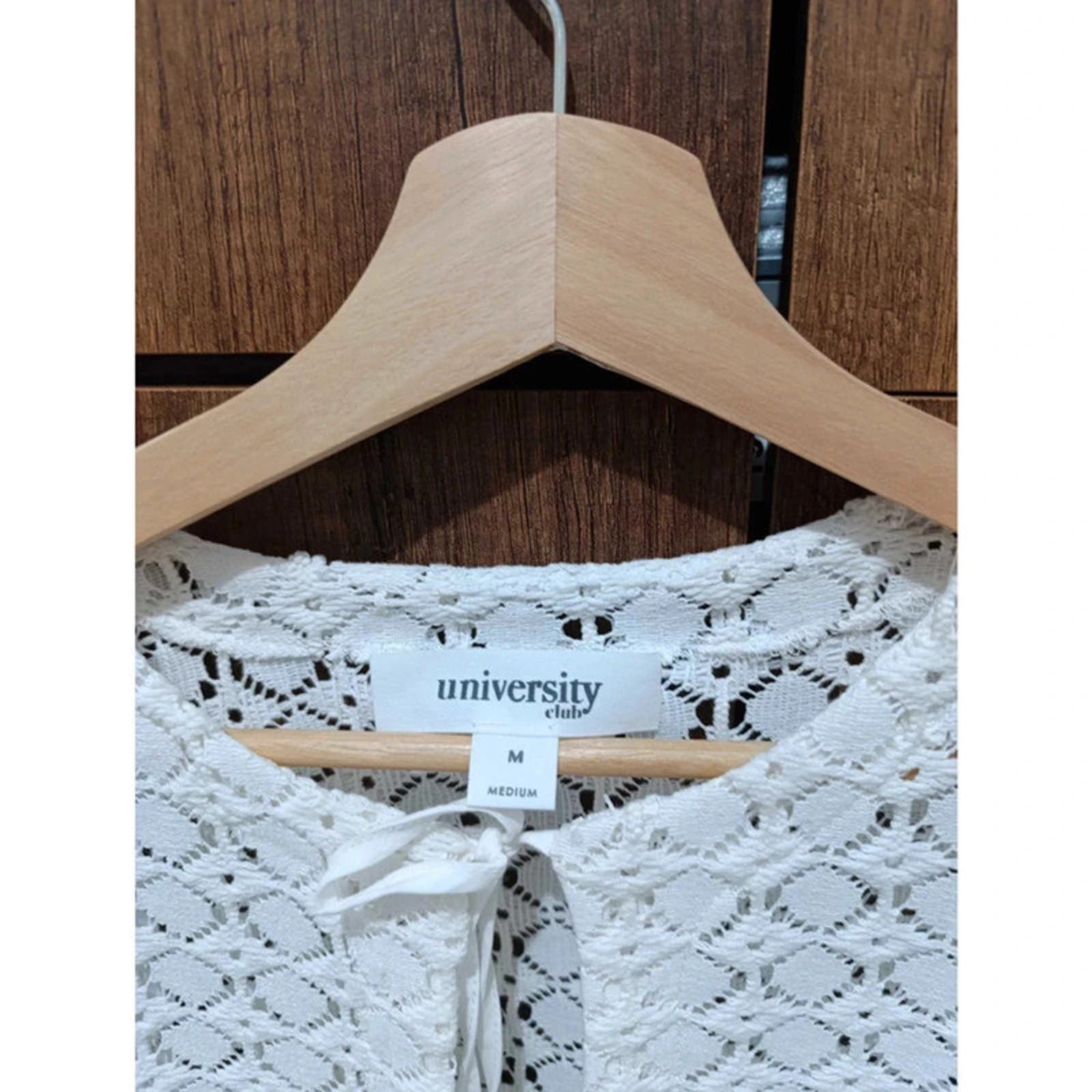 Other 3/4 Sleeve White Top with Tiny Holes and Front Straps Size M / US 6-8 / IT 42-44 - 3 Thumbnail