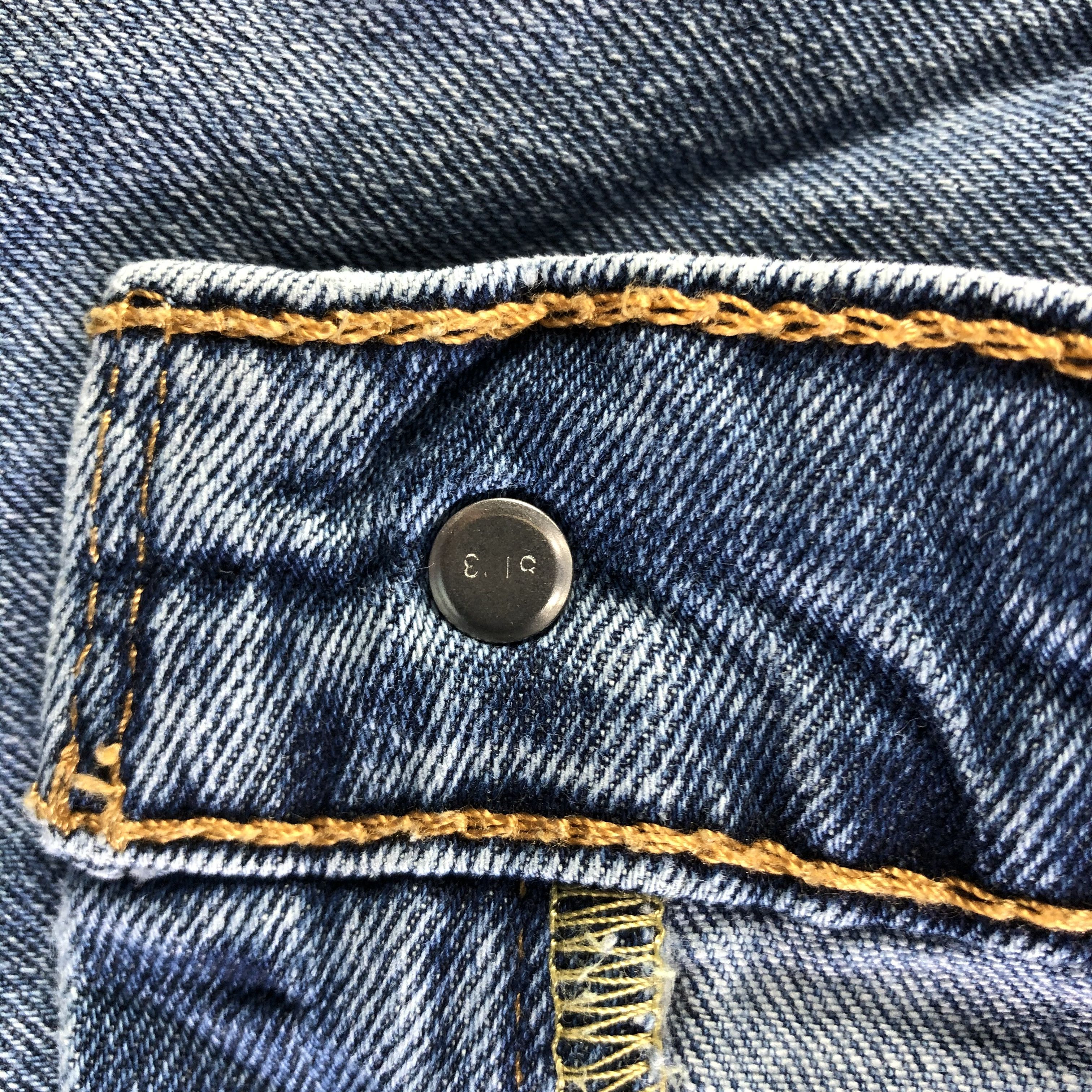 Levi's Vintage Blue Wash Levis 505 Jeans-J4359 Size US 35 - 8 Thumbnail
